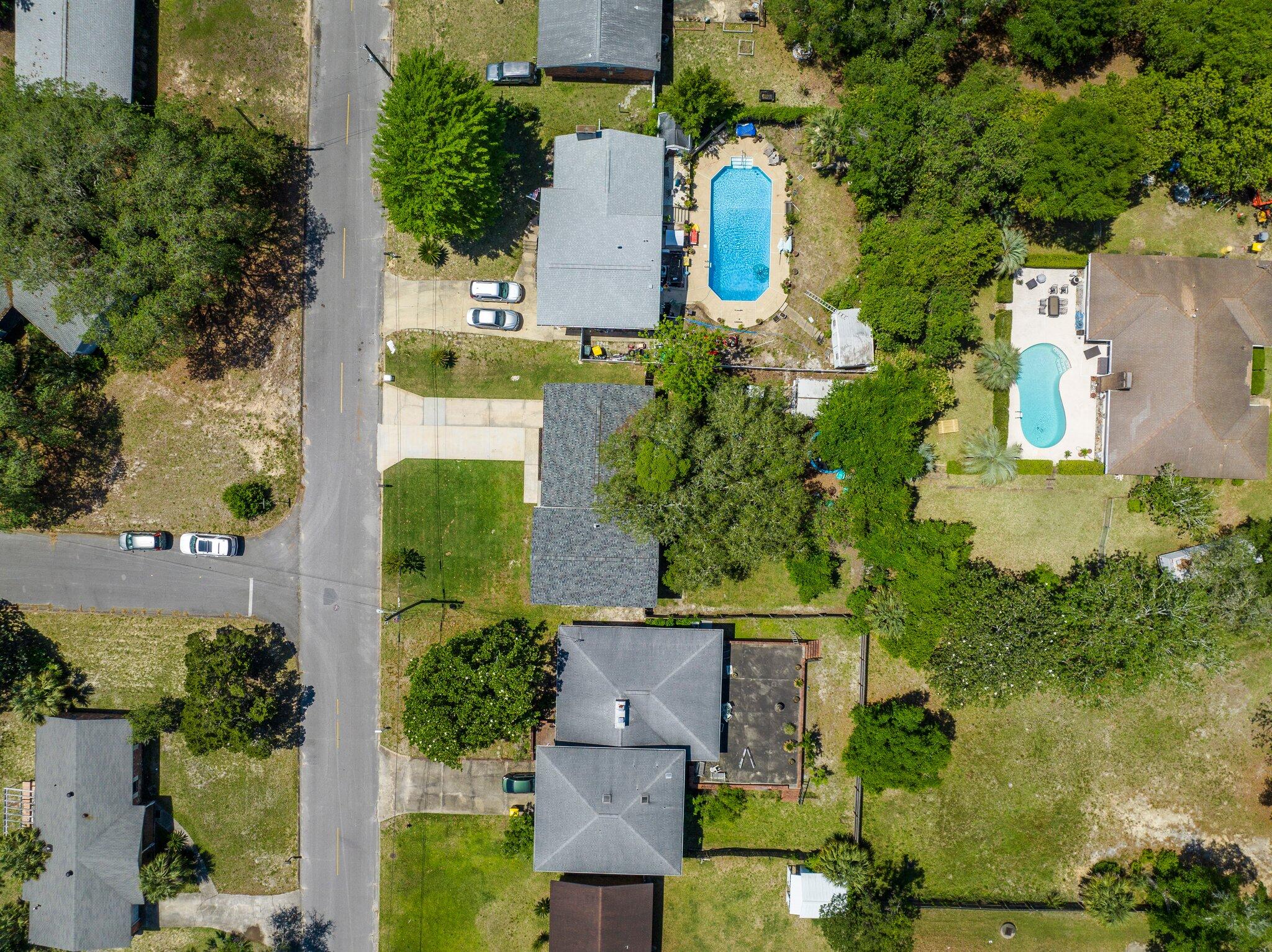 BAYOU WOODS - Residential