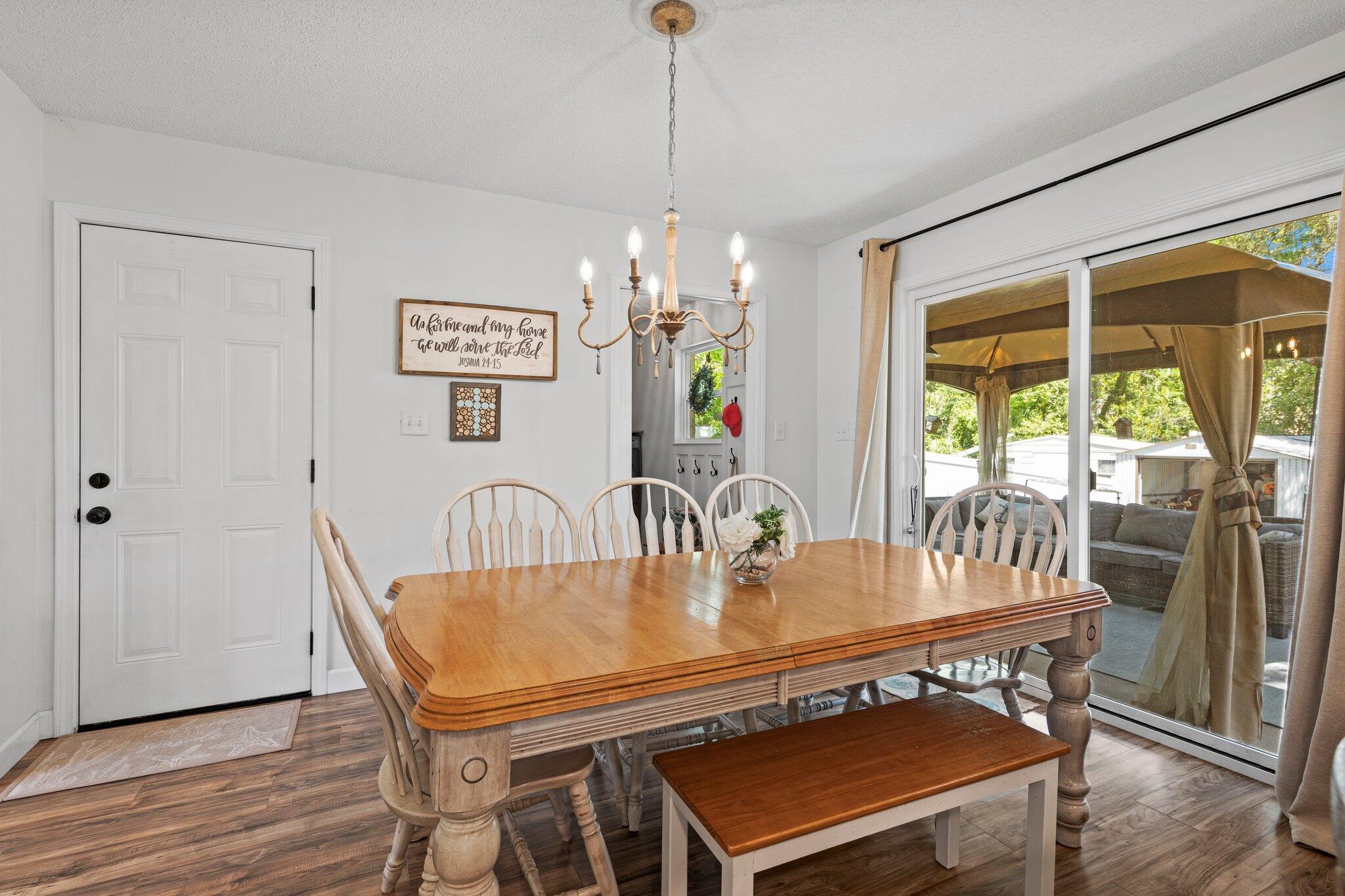 BAYOU WOODS - Residential