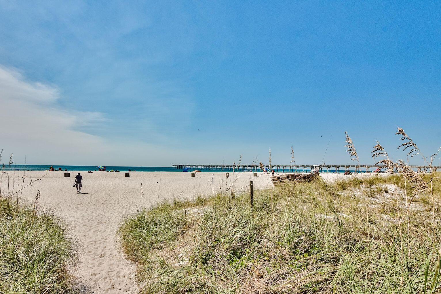 HARRISON'S WALK - Land