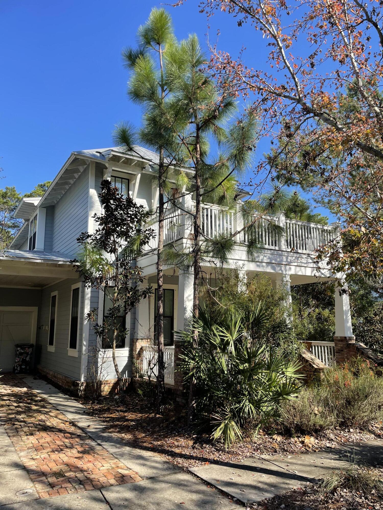 FOREST LAKES - Residential