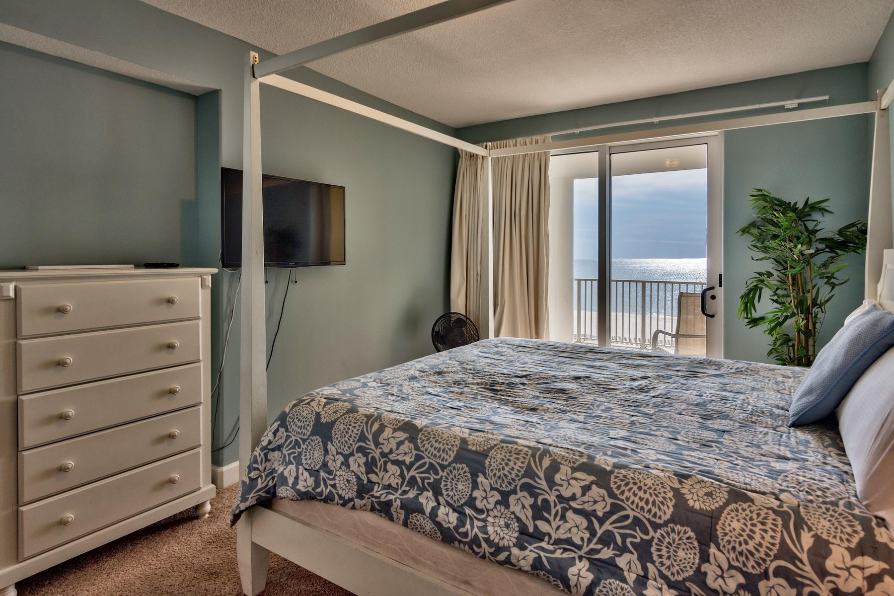 Ocean Ritz - Residential