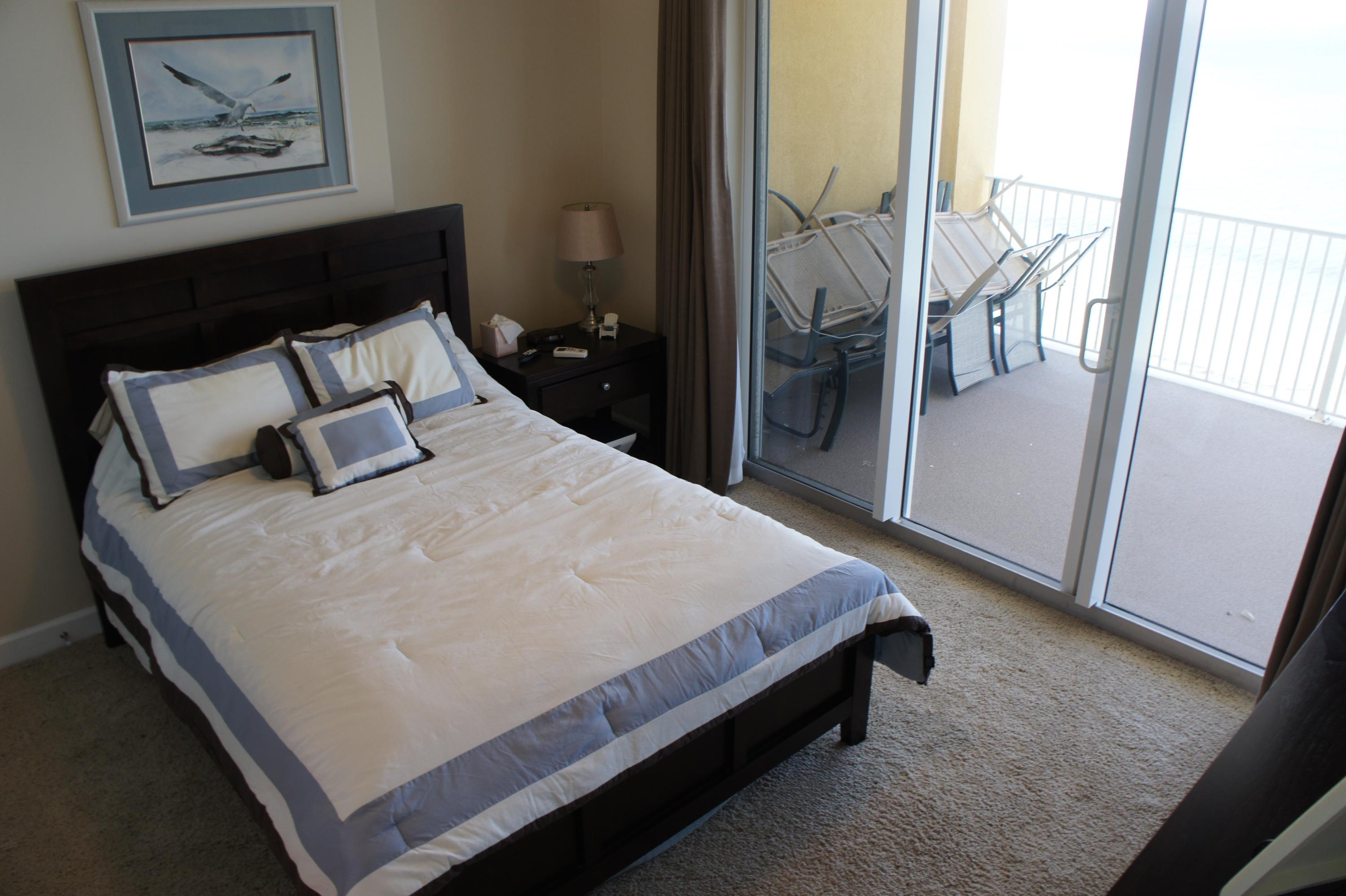 TROPIC WINDS - Residential