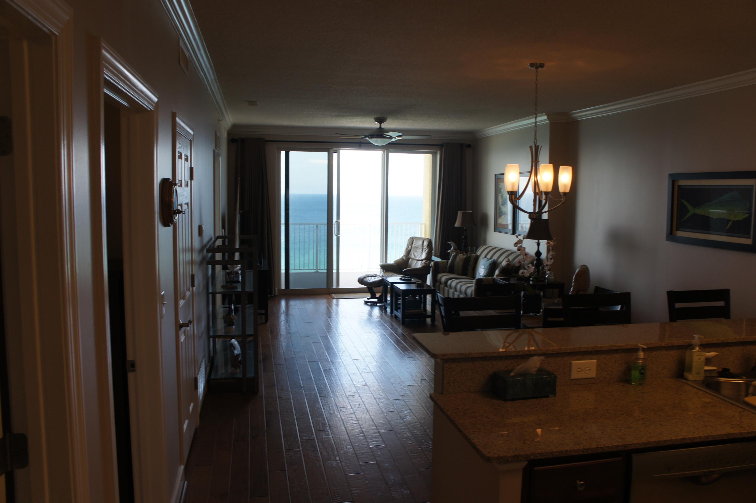 TROPIC WINDS - Residential