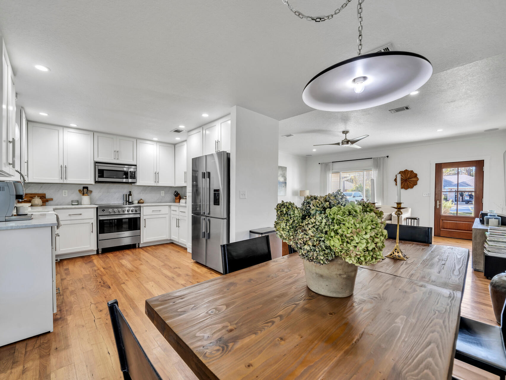 HOLIDAY SHORES ESTATES - Residential