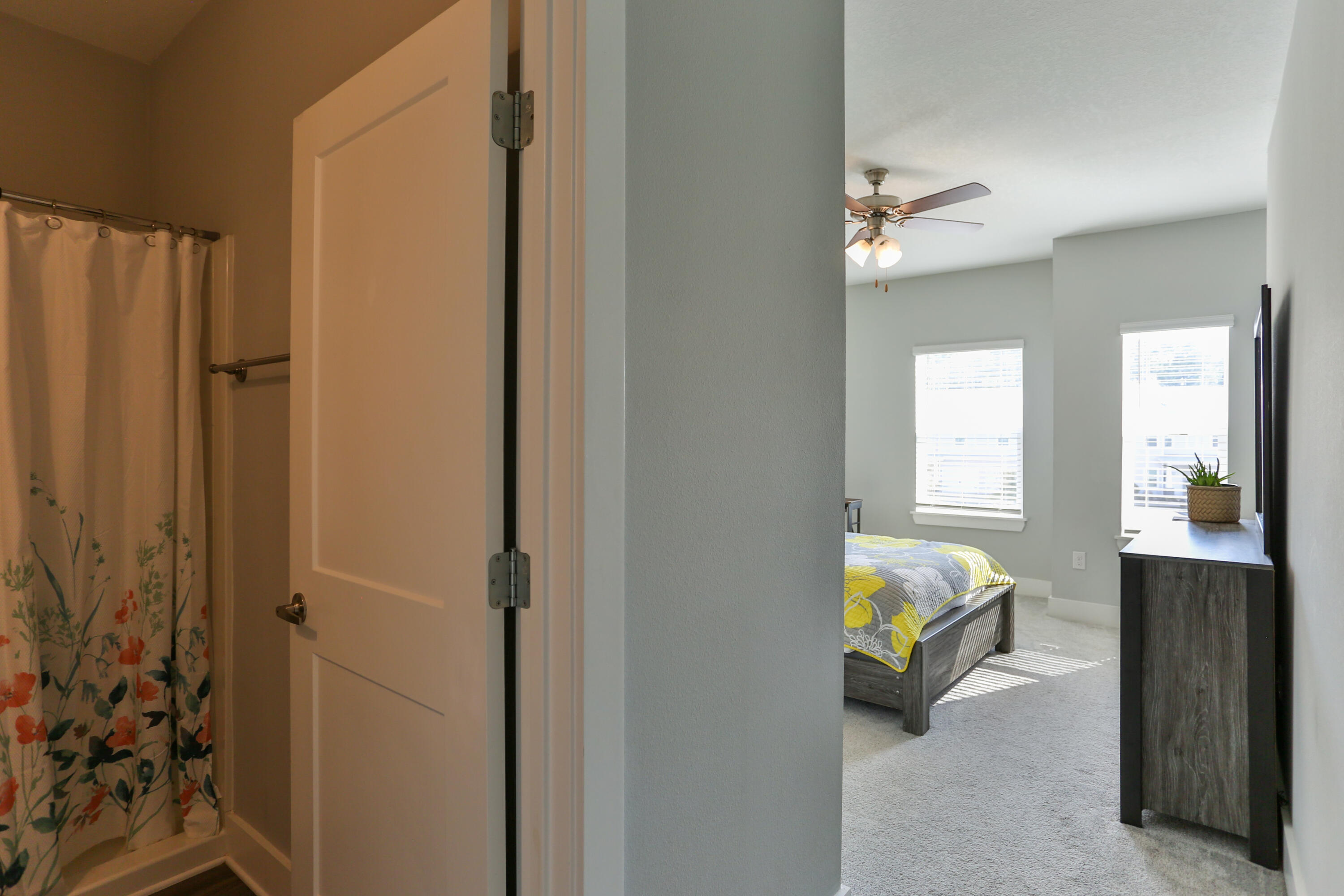 VERANDAS AT FREEPORT - Residential