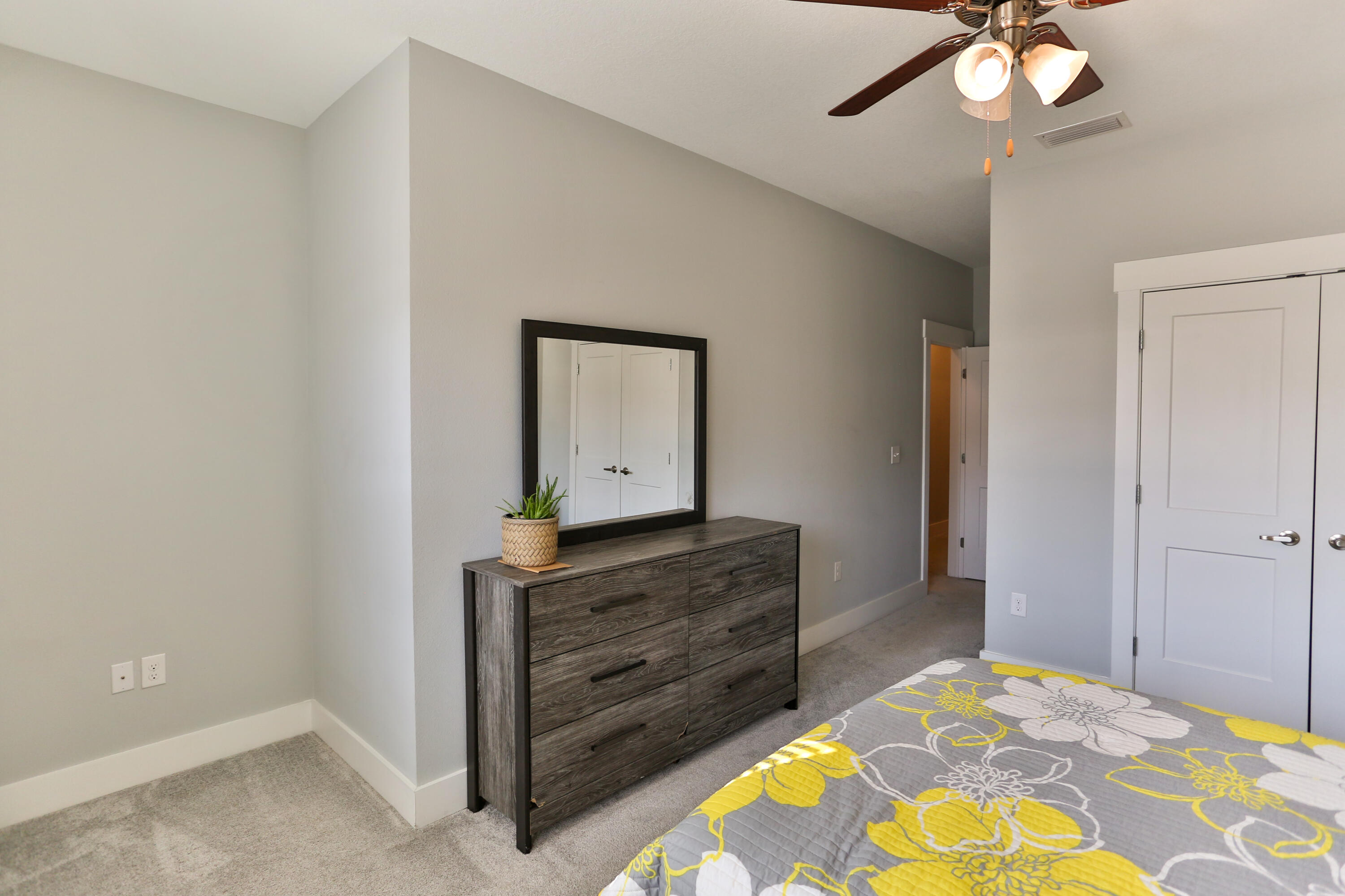 VERANDAS AT FREEPORT - Residential