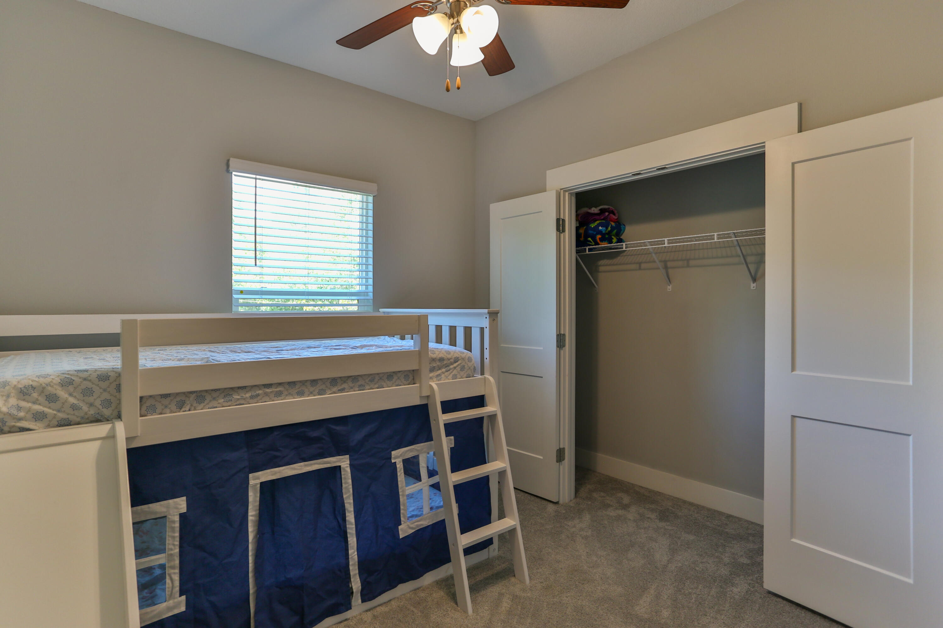 VERANDAS AT FREEPORT - Residential