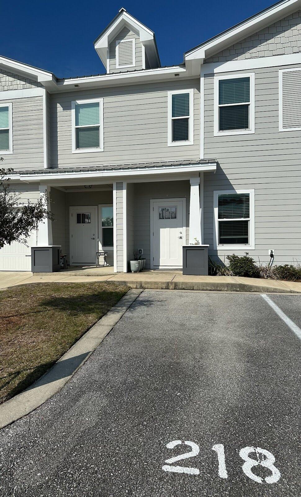 VERANDAS AT FREEPORT - Residential