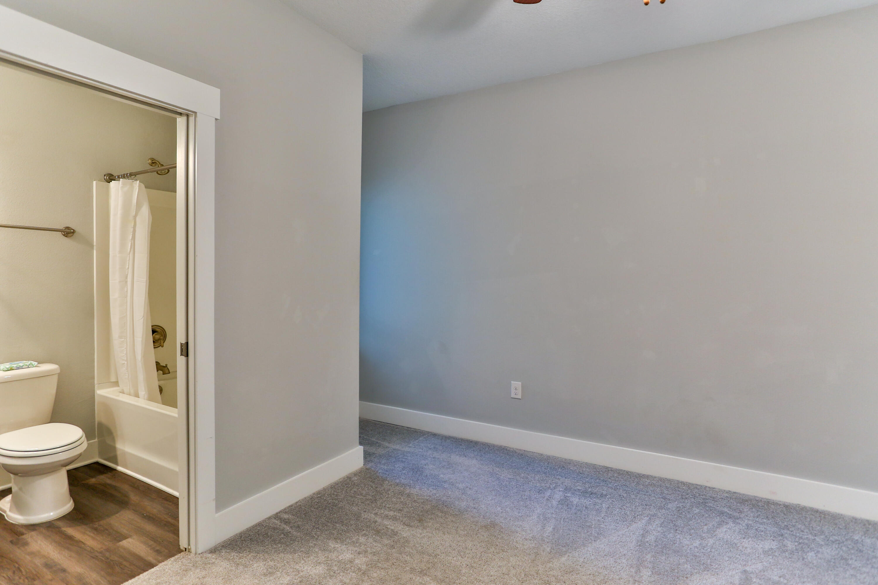 VERANDAS AT FREEPORT - Residential