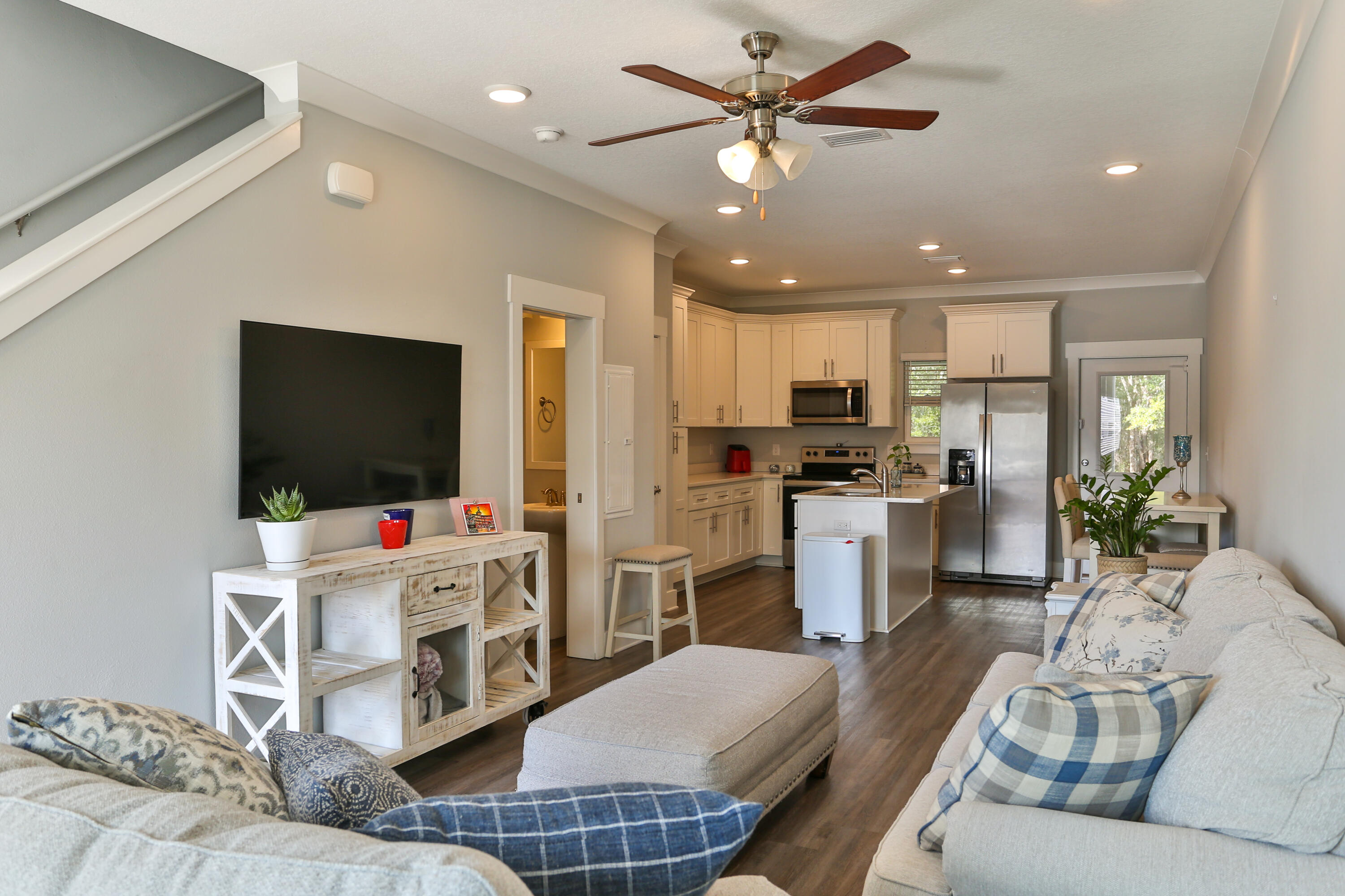 VERANDAS AT FREEPORT - Residential