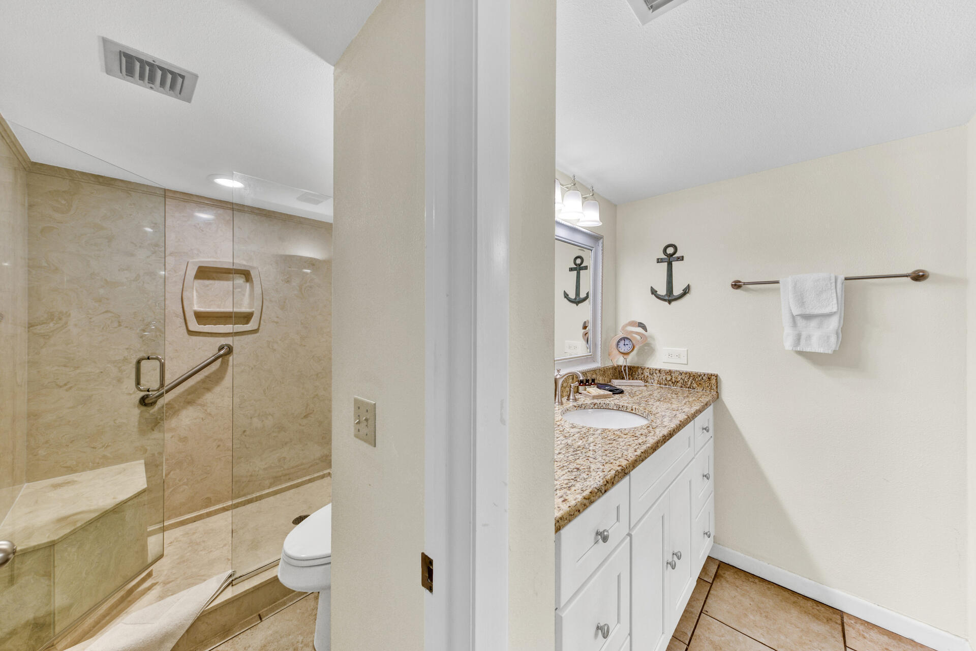 MAINSAIL CONDO PH 1 - Residential