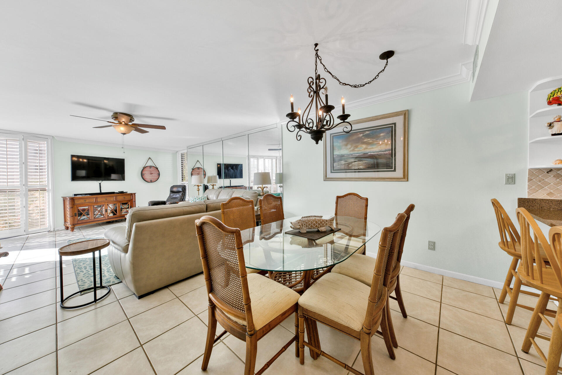 MAINSAIL CONDO PH 1 - Residential