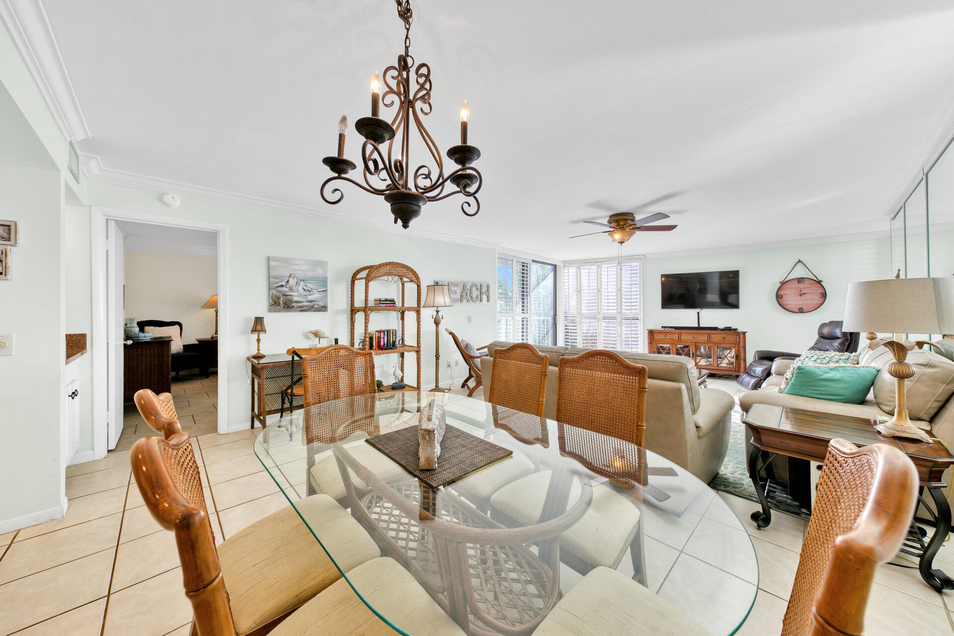 MAINSAIL CONDO PH 1 - Residential