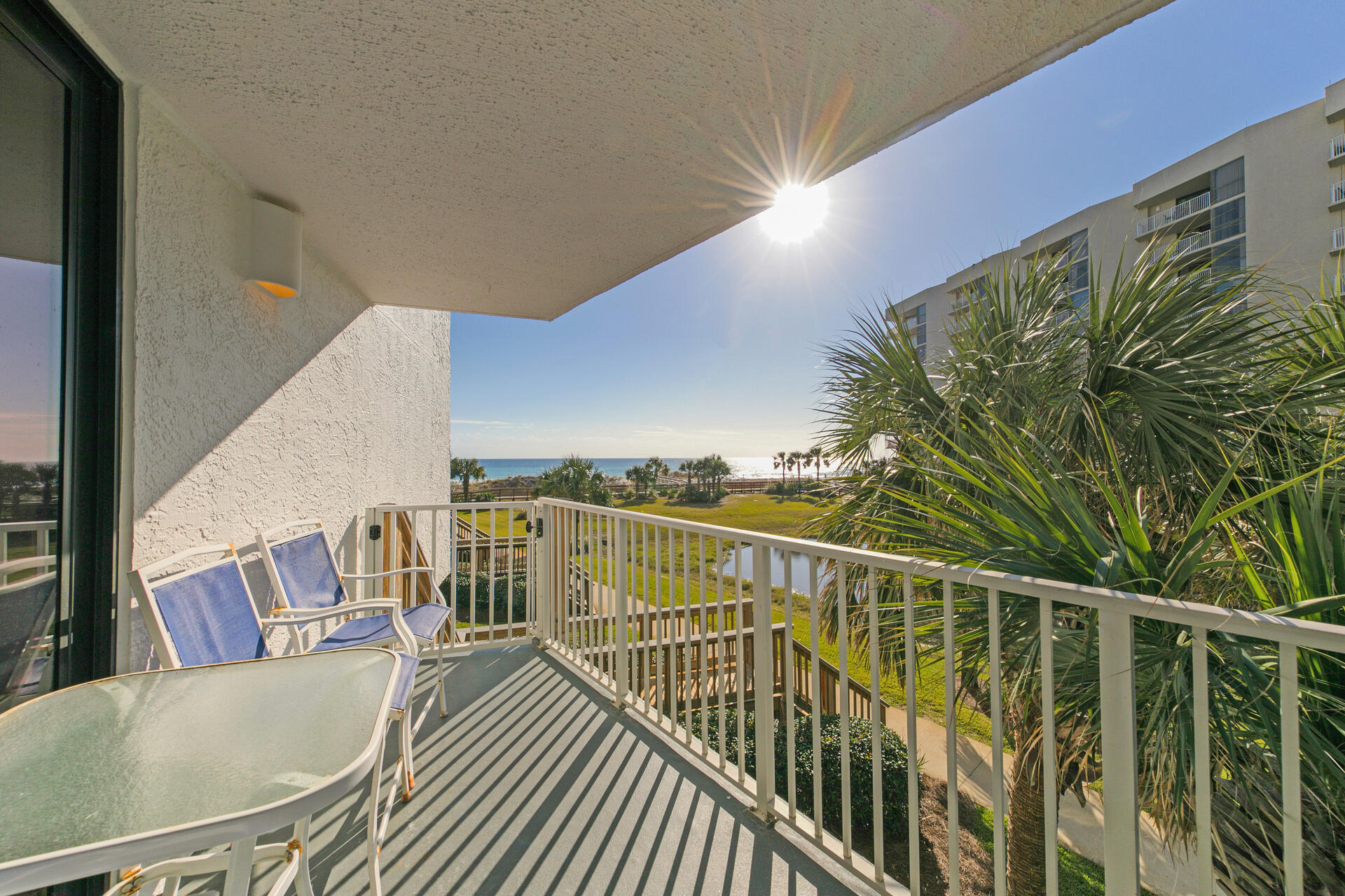 MAINSAIL CONDO PH 1 - Residential