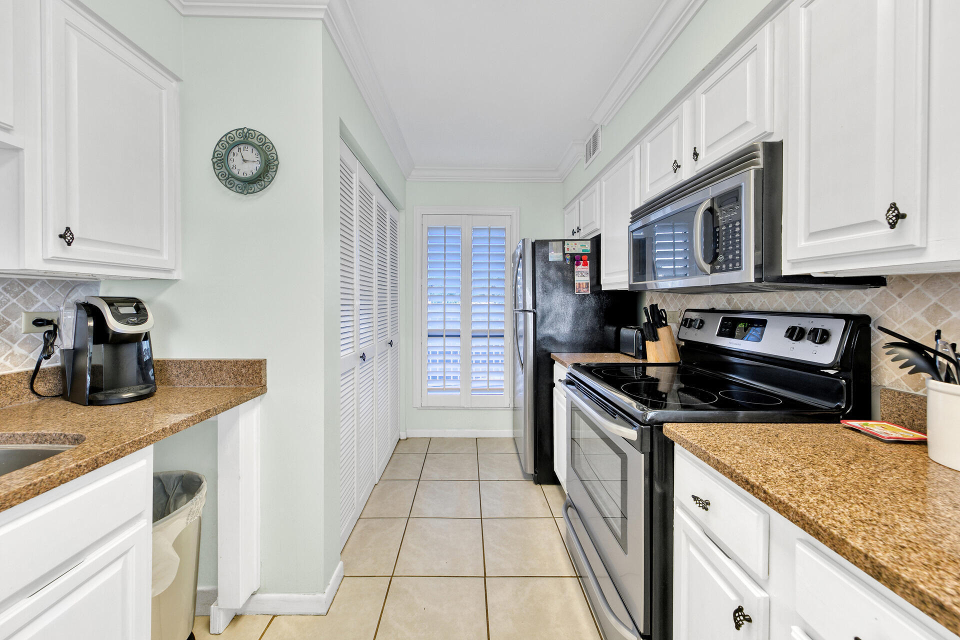 MAINSAIL CONDO PH 1 - Residential