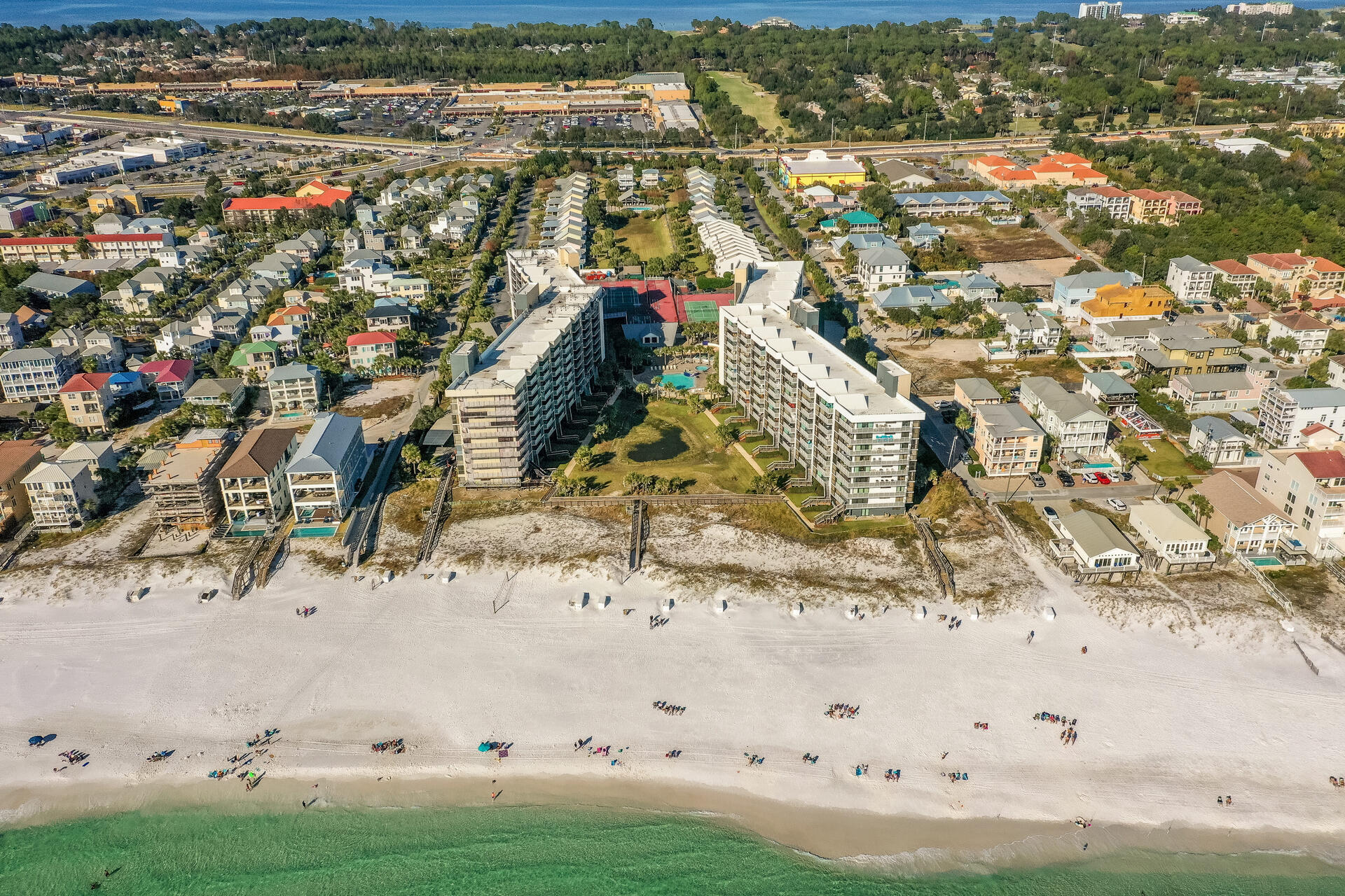 MAINSAIL CONDO PH 1 - Residential