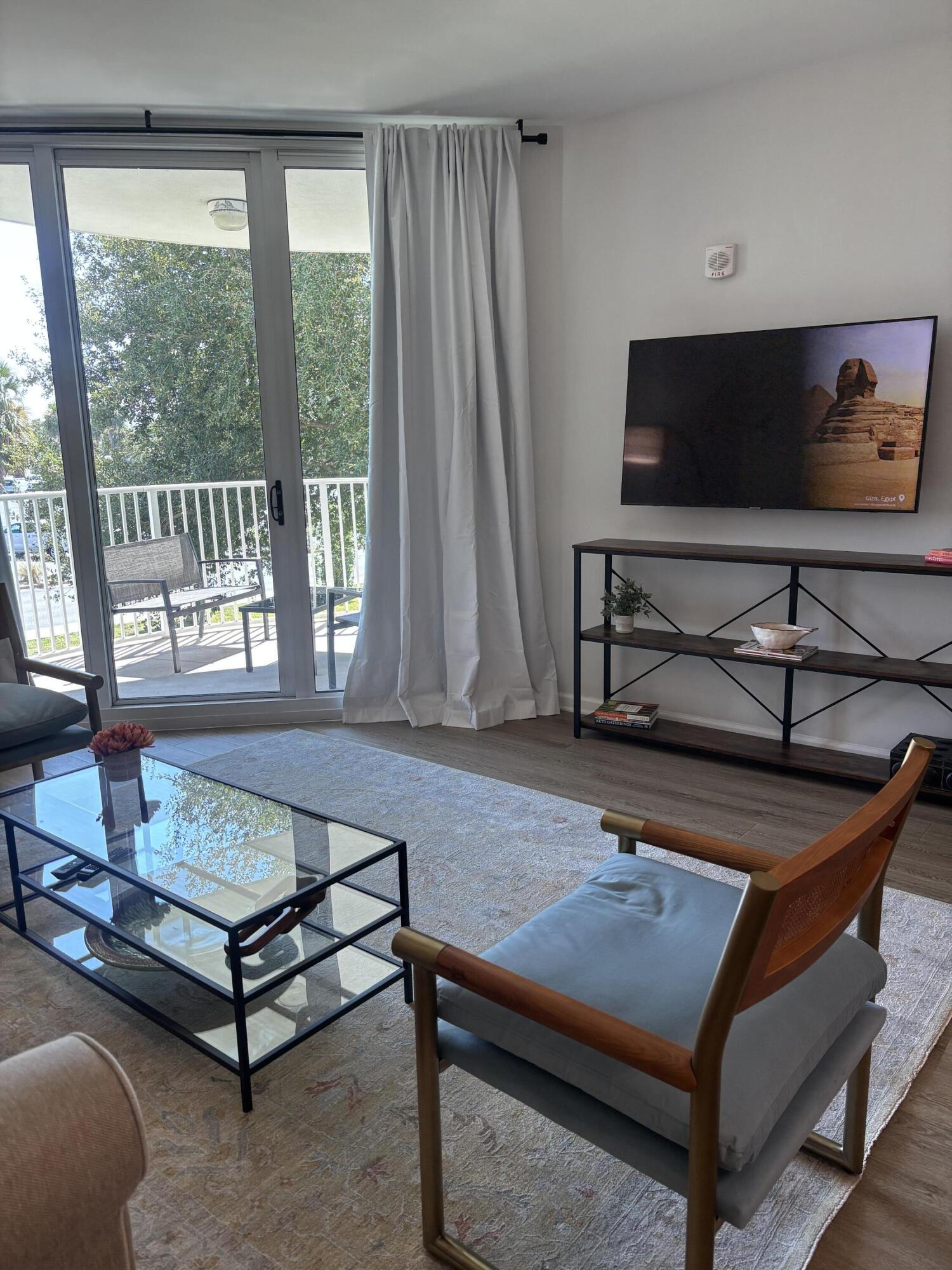 THE PALMS OF DESTIN - Residential
