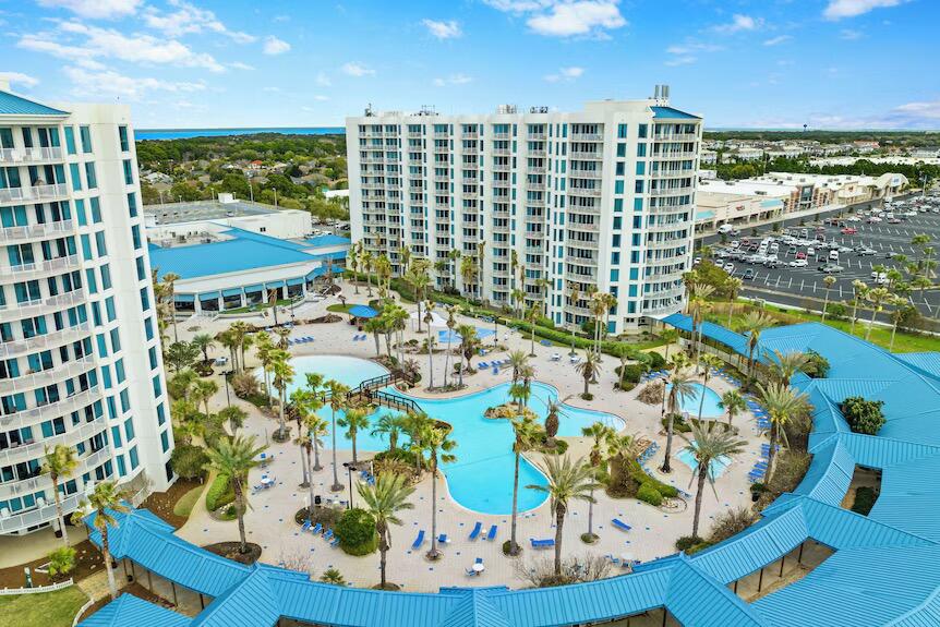 THE PALMS OF DESTIN - Residential