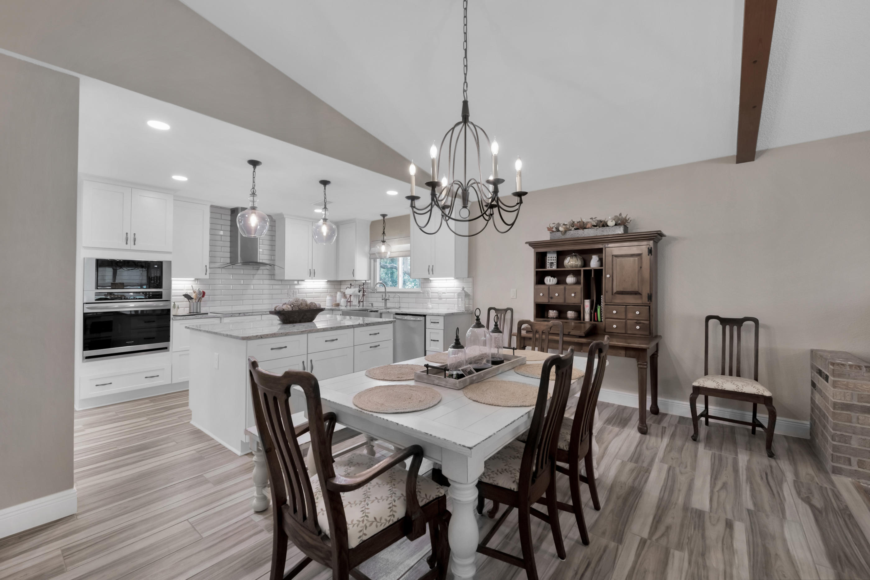 LAKE PIPPIN - Residential