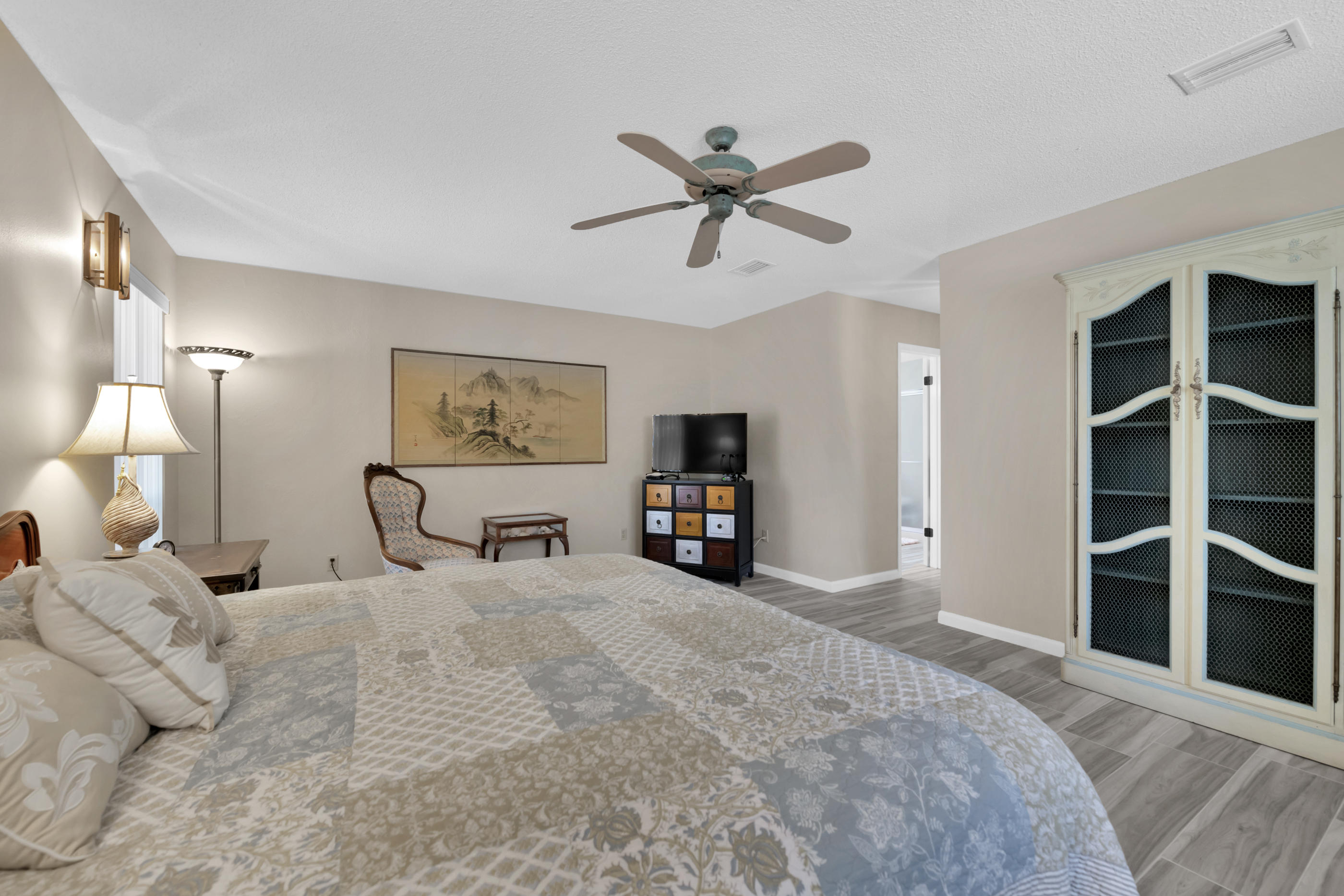 LAKE PIPPIN - Residential