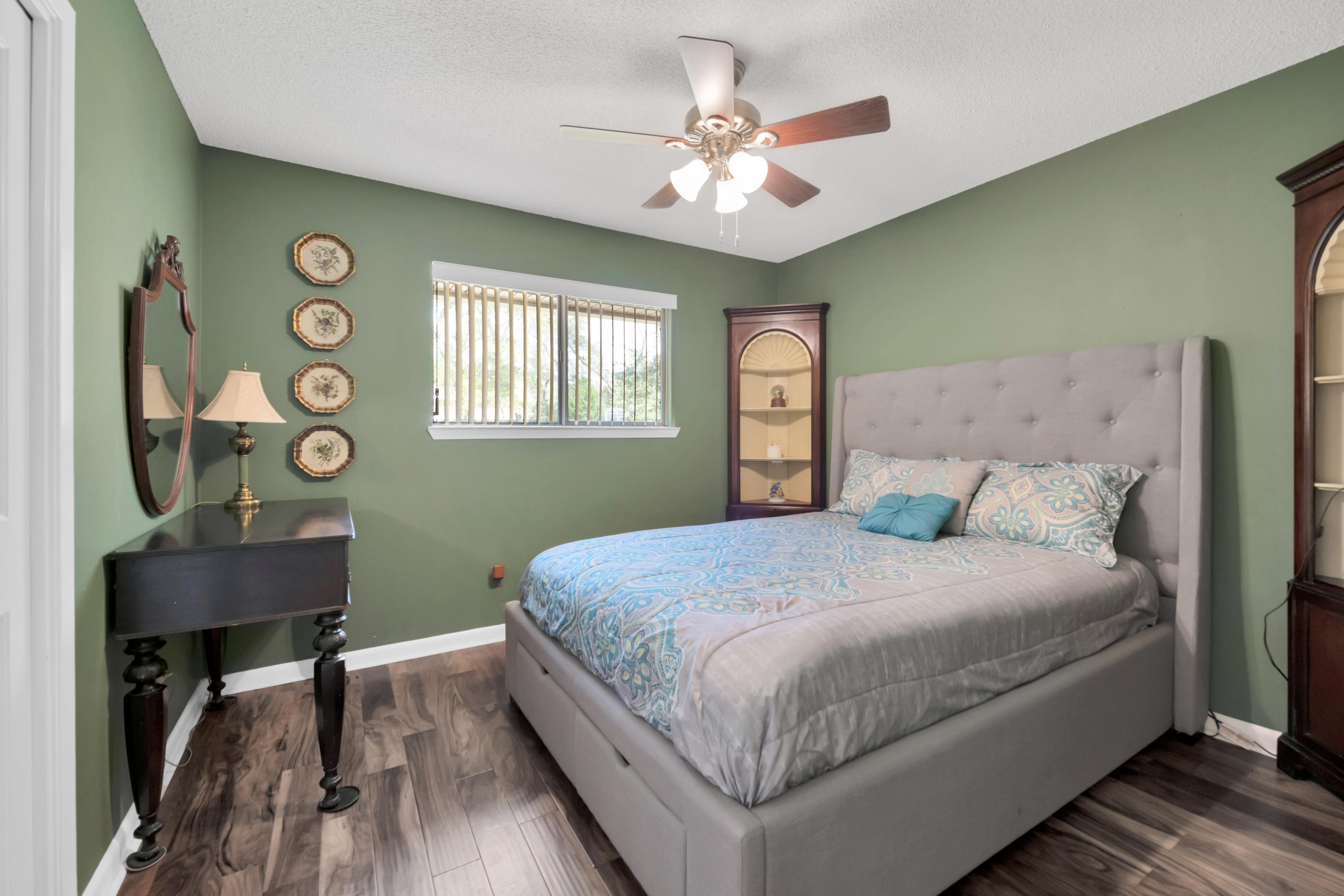 LAKE PIPPIN - Residential