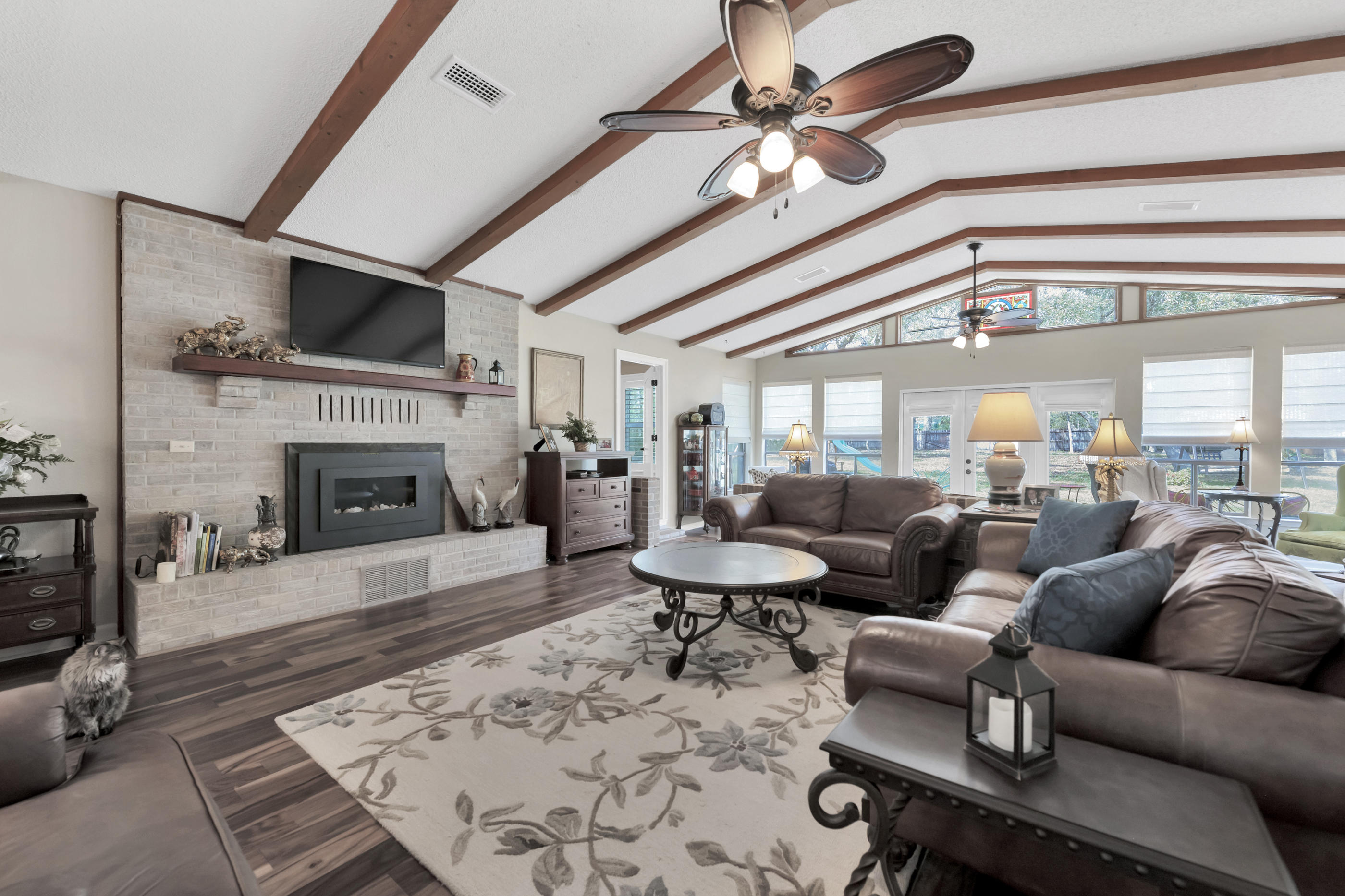 LAKE PIPPIN - Residential