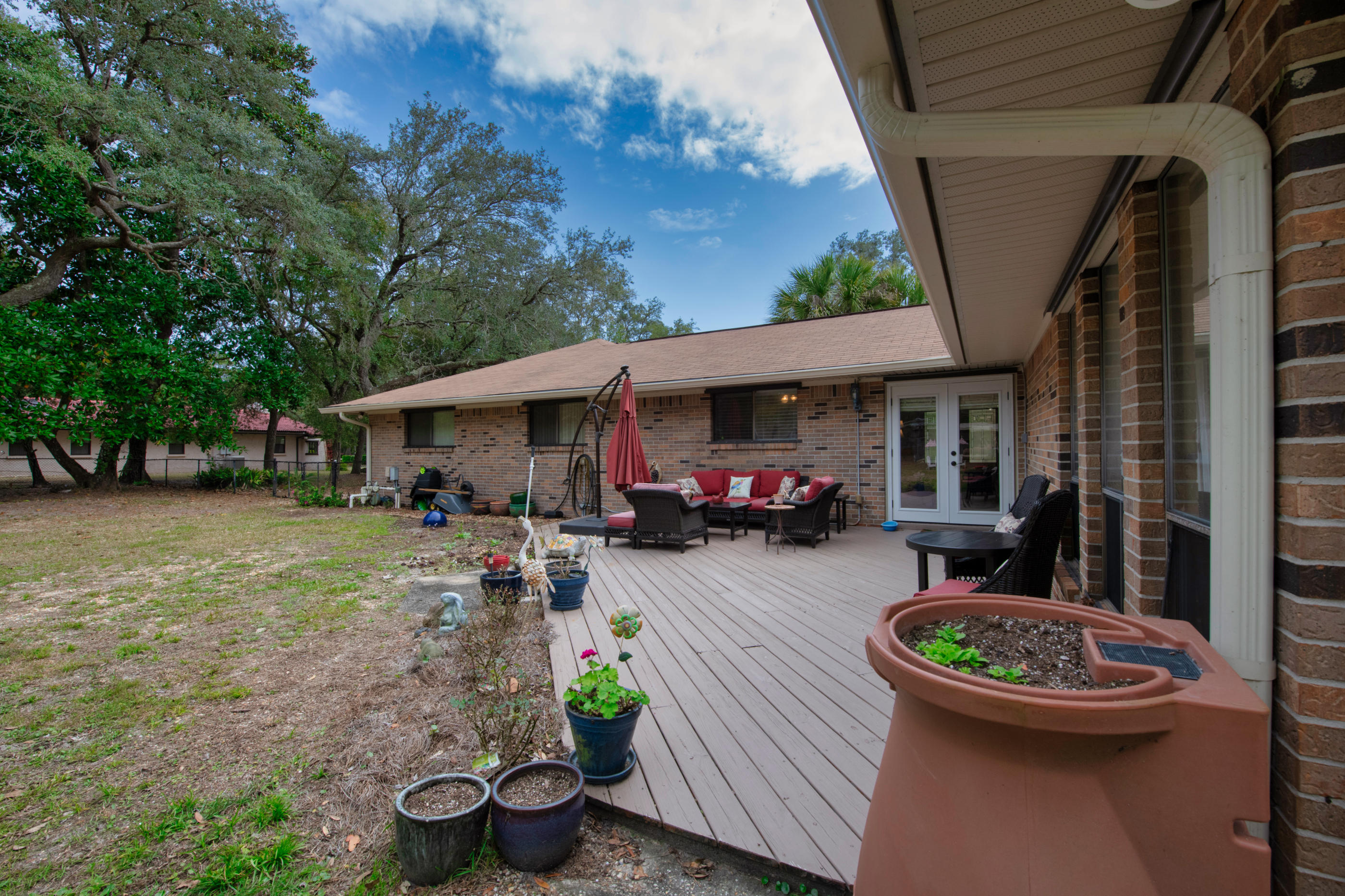 LAKE PIPPIN - Residential