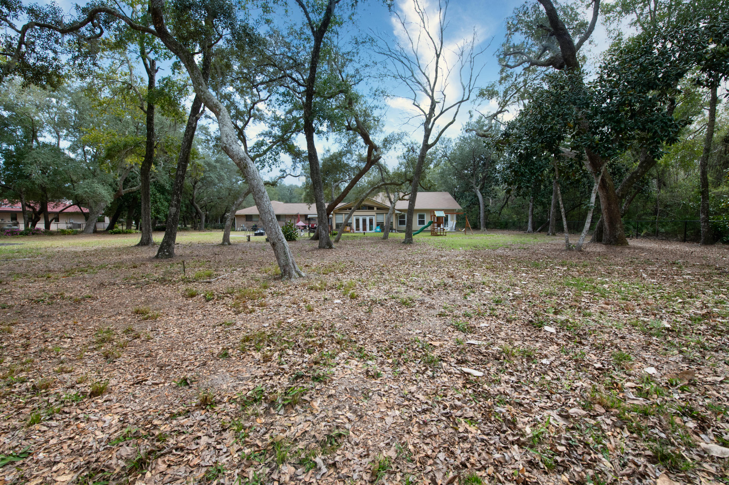 LAKE PIPPIN - Residential