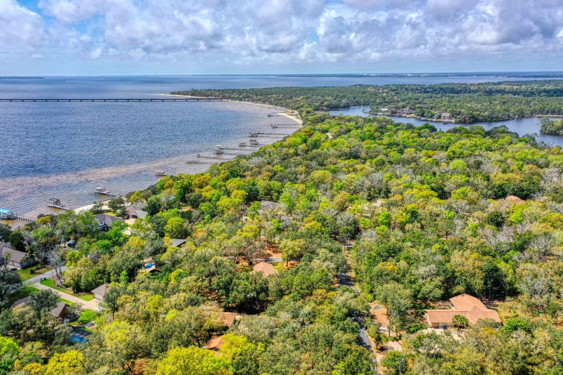 LAKE PIPPIN - Residential