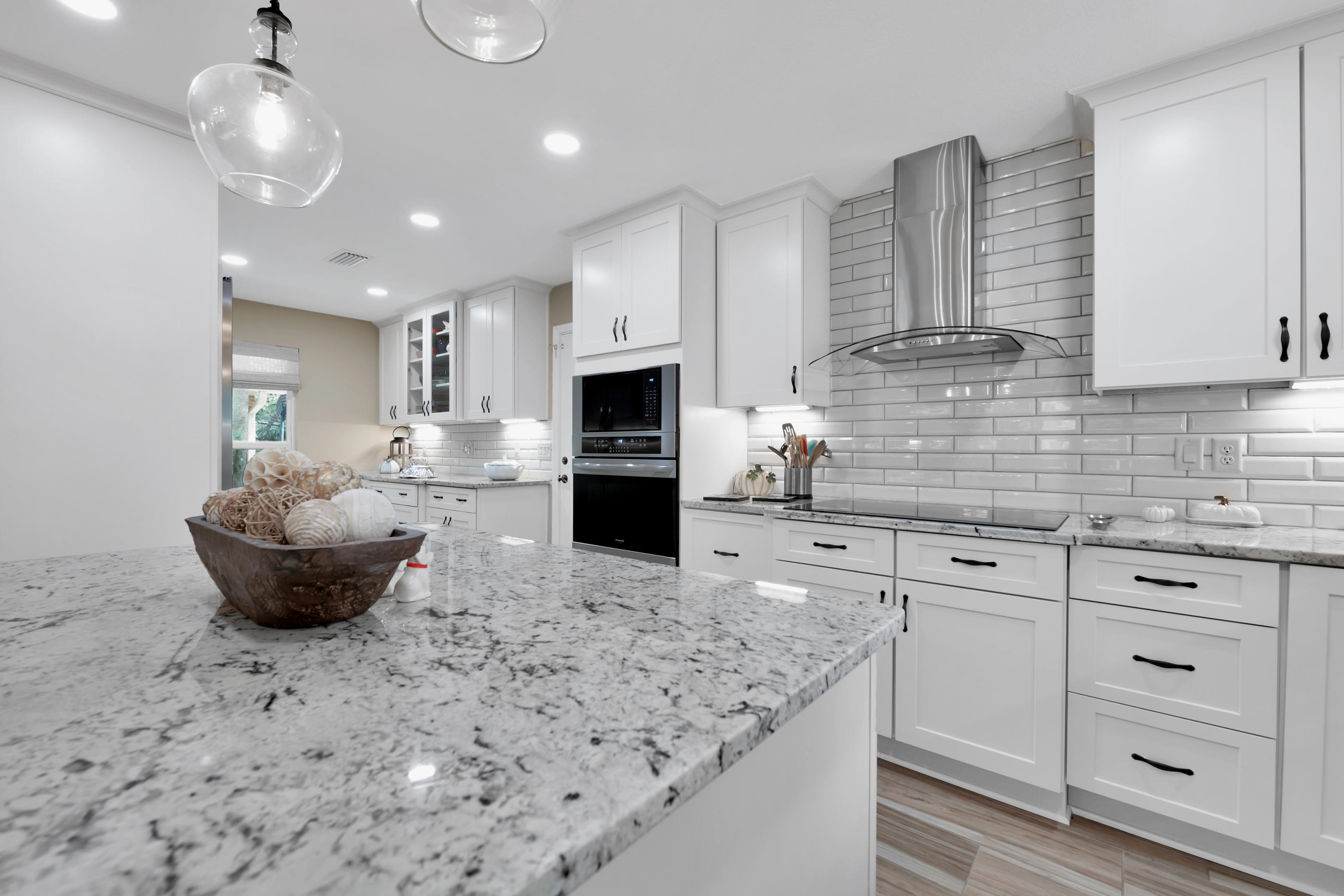 LAKE PIPPIN - Residential