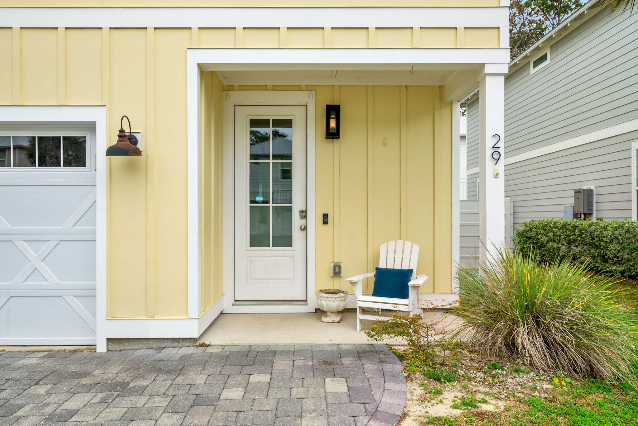 LIGHTHOUSE POINTE - Residential