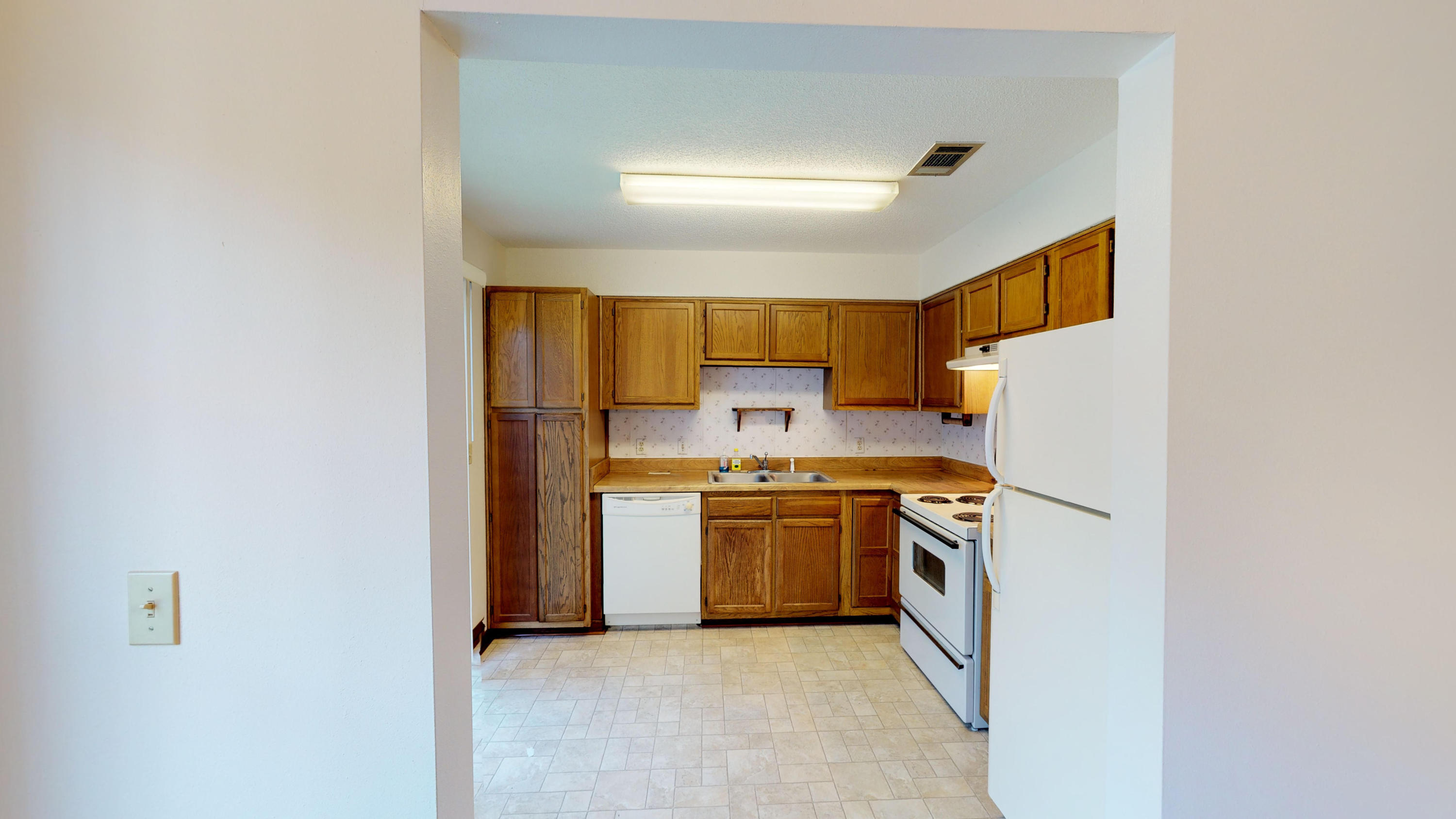 HIDDEN TRAILS PH 1 - Residential