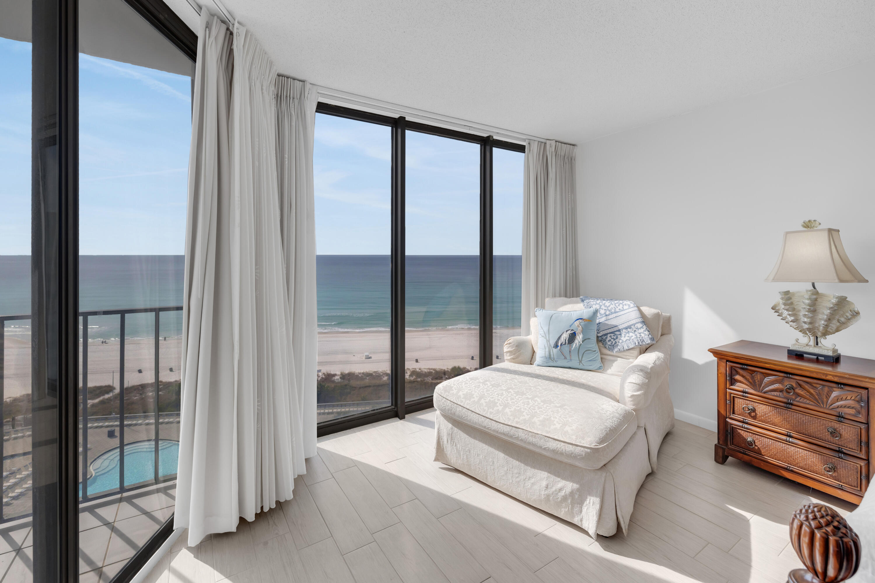 EDGEWATER TOWER 1A CONDO - Residential