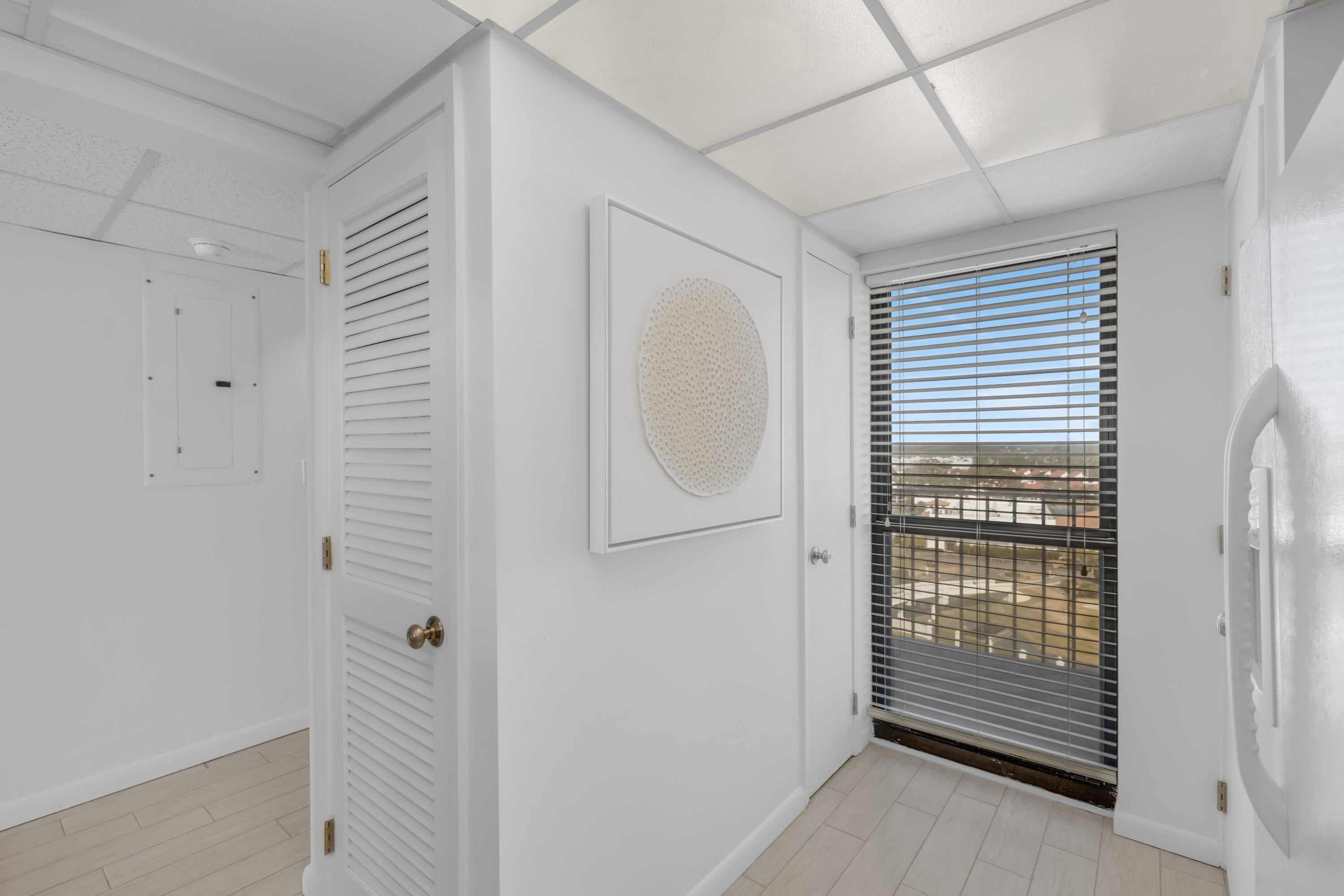 EDGEWATER TOWER 1A CONDO - Residential