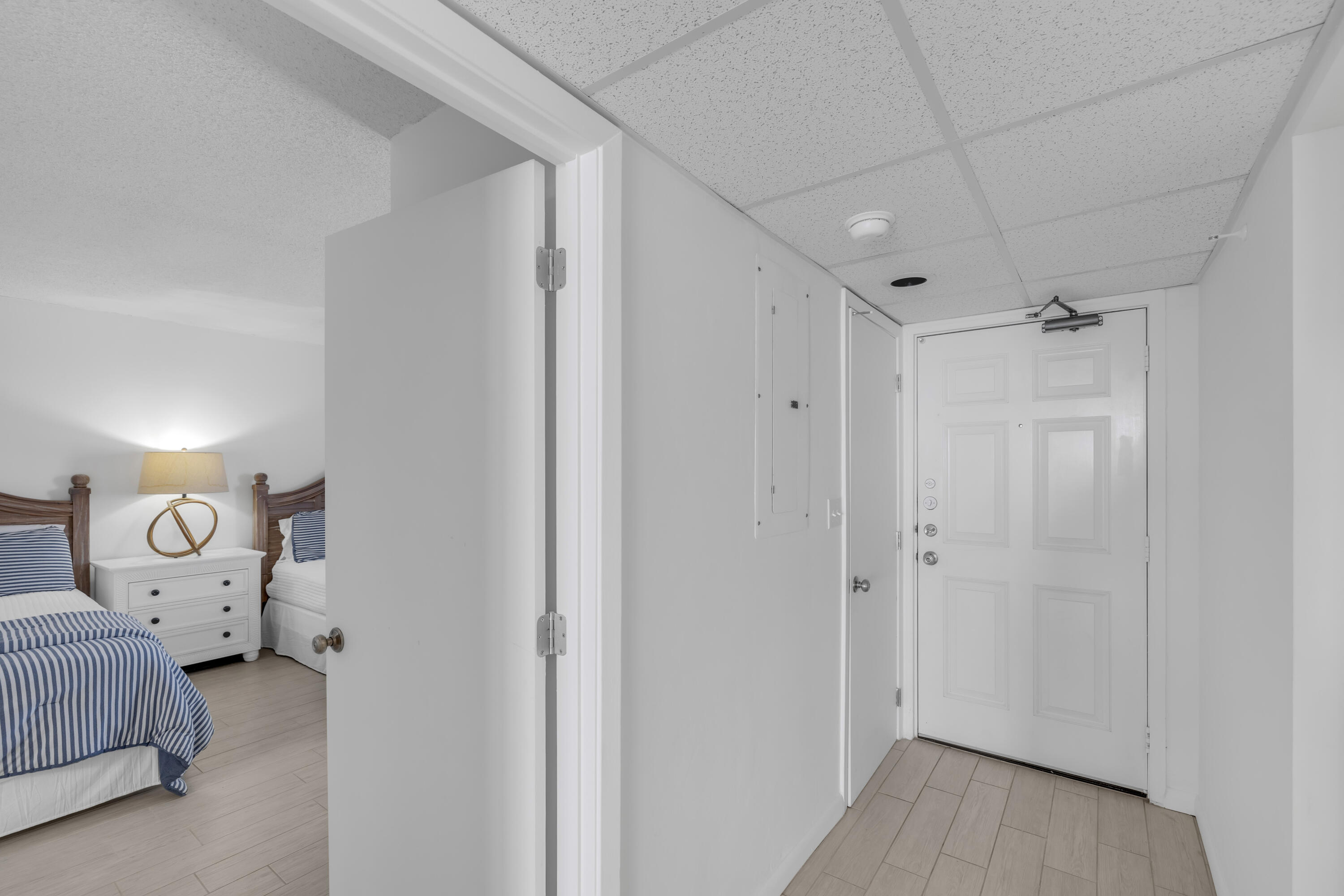 EDGEWATER TOWER 1A CONDO - Residential