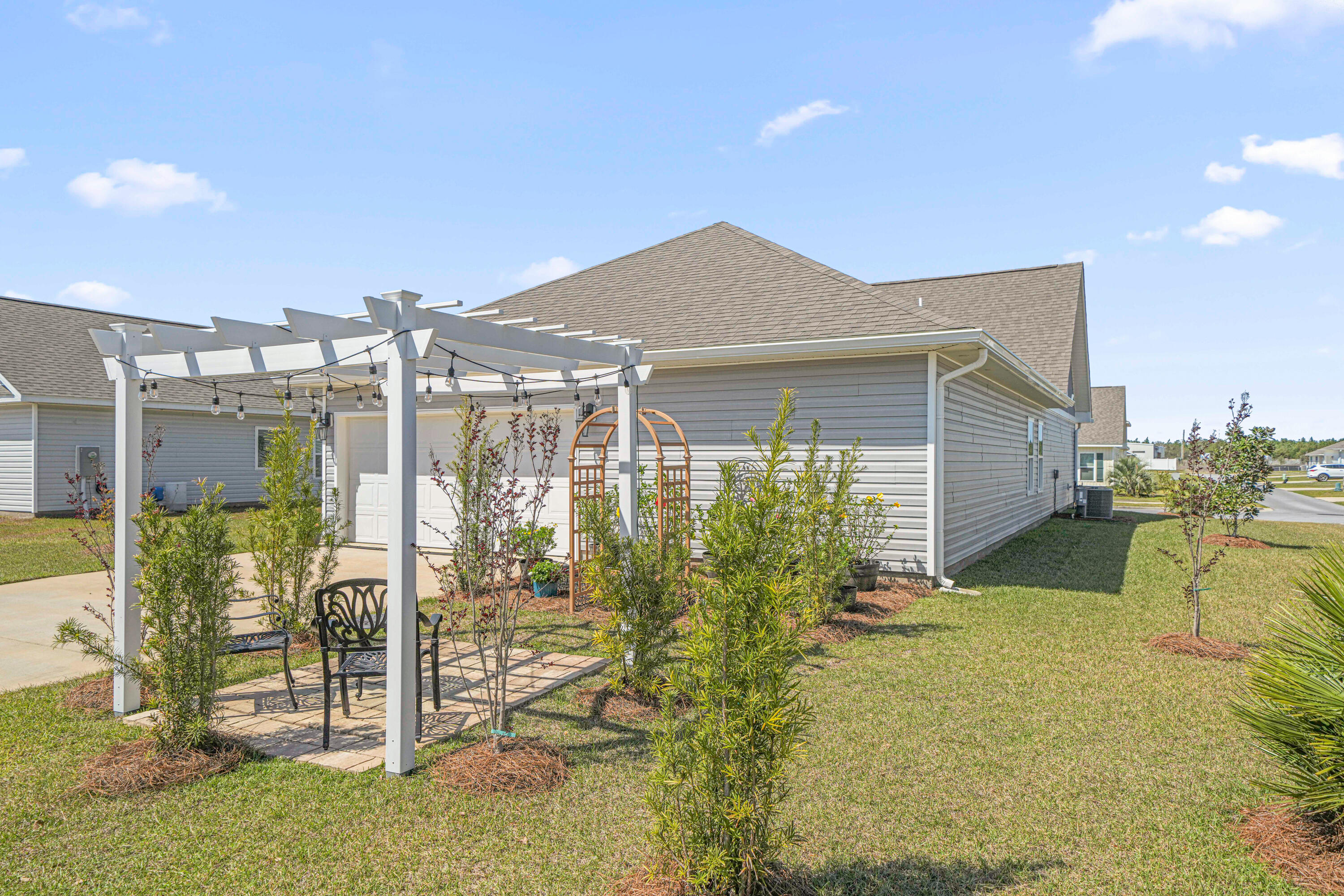 Owl's Head East - Residential