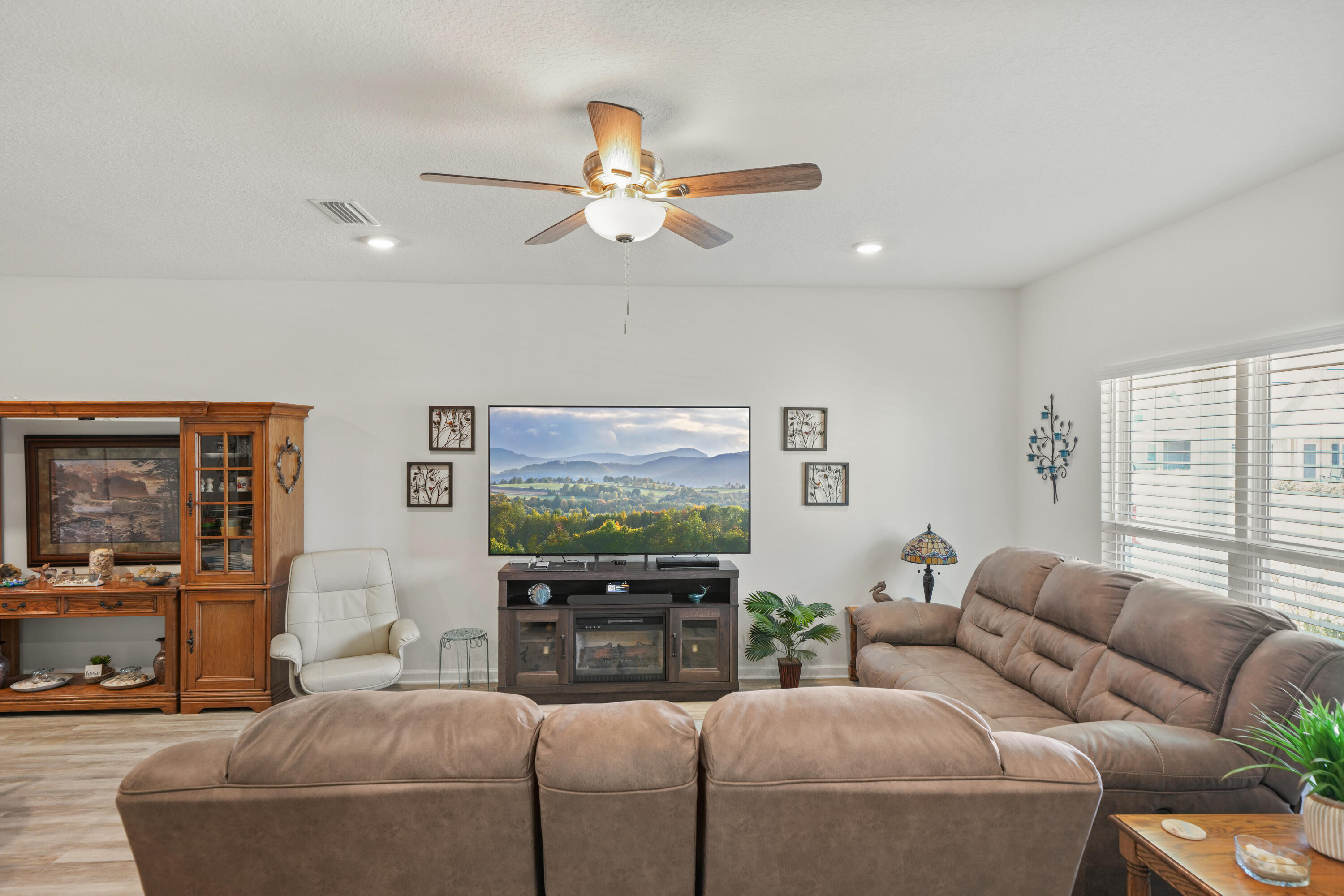 Owl's Head East - Residential