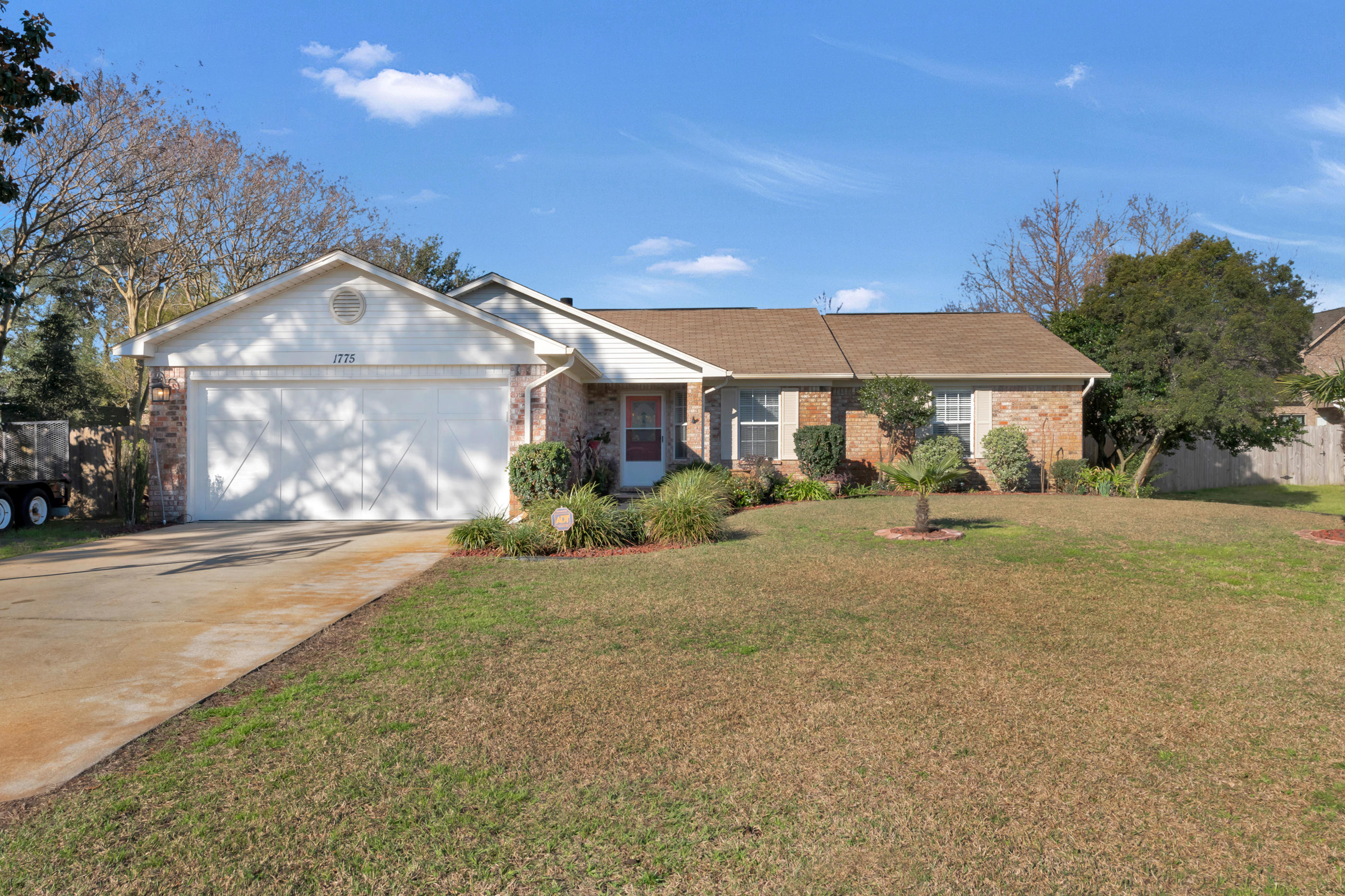 QUAYSIDE VILLAGE - Residential