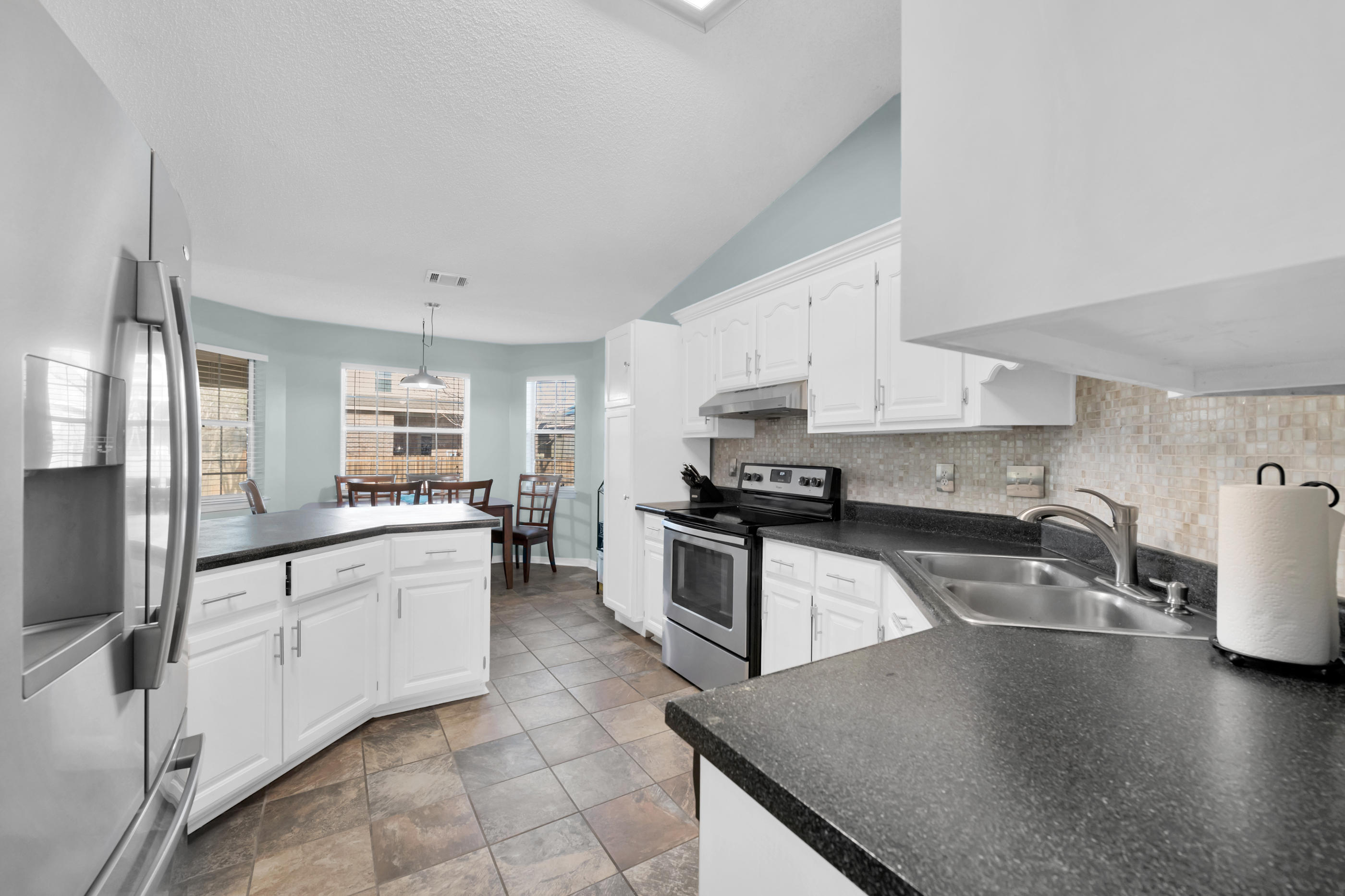 QUAYSIDE VILLAGE - Residential