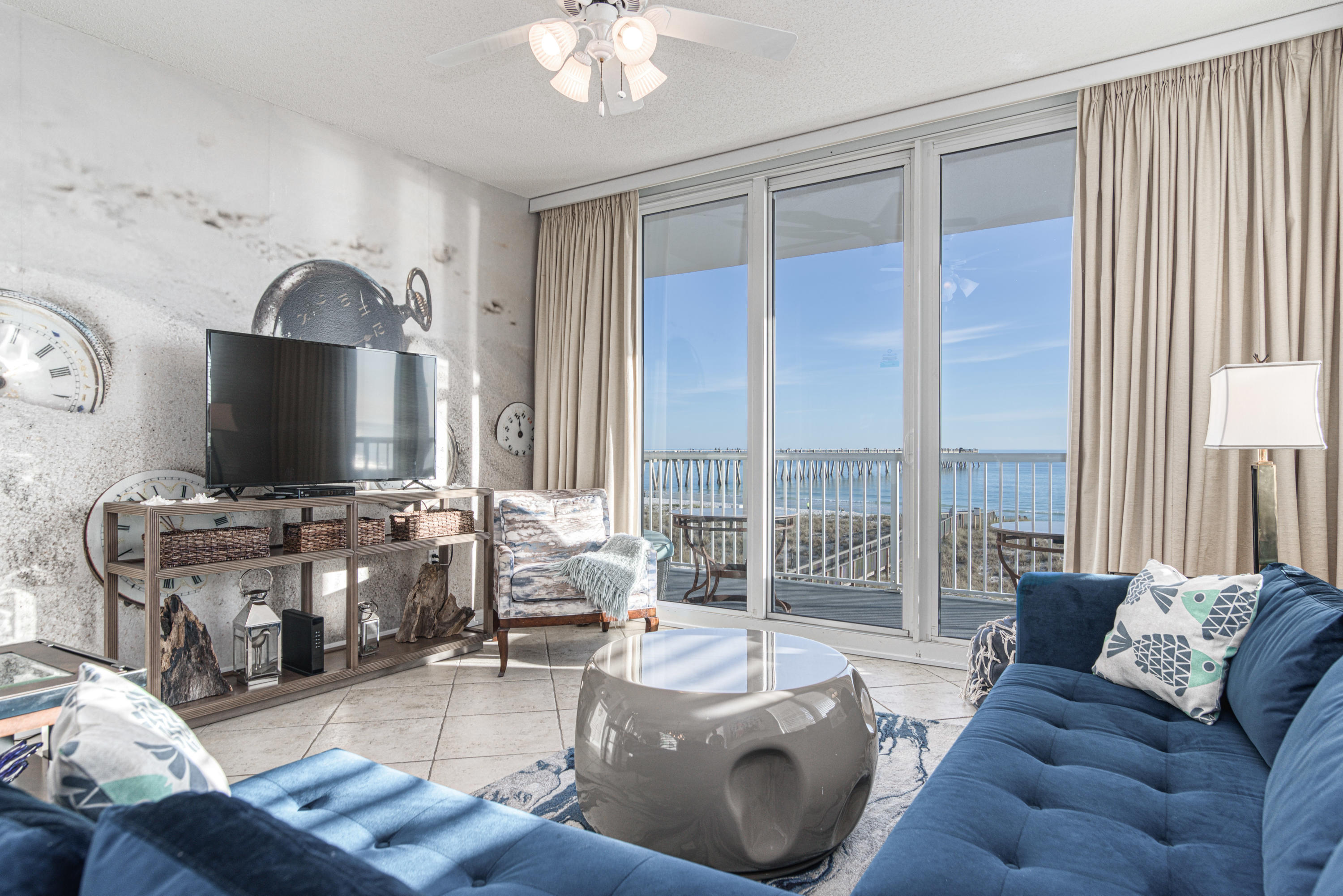 SUMMERWIND CONDOS - Residential