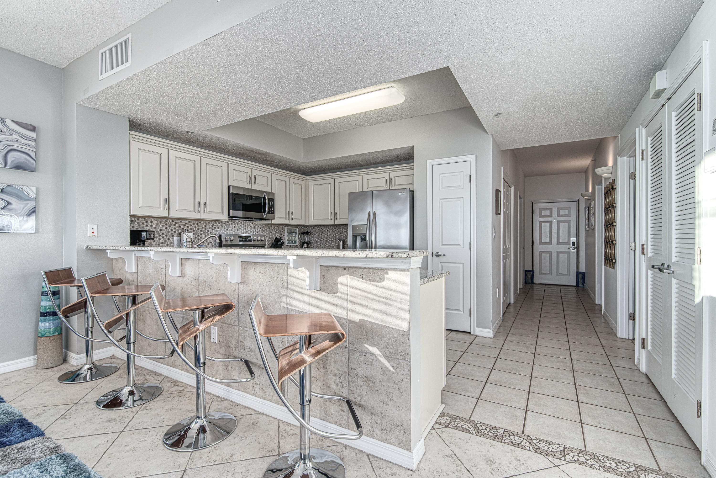 SUMMERWIND CONDOS - Residential