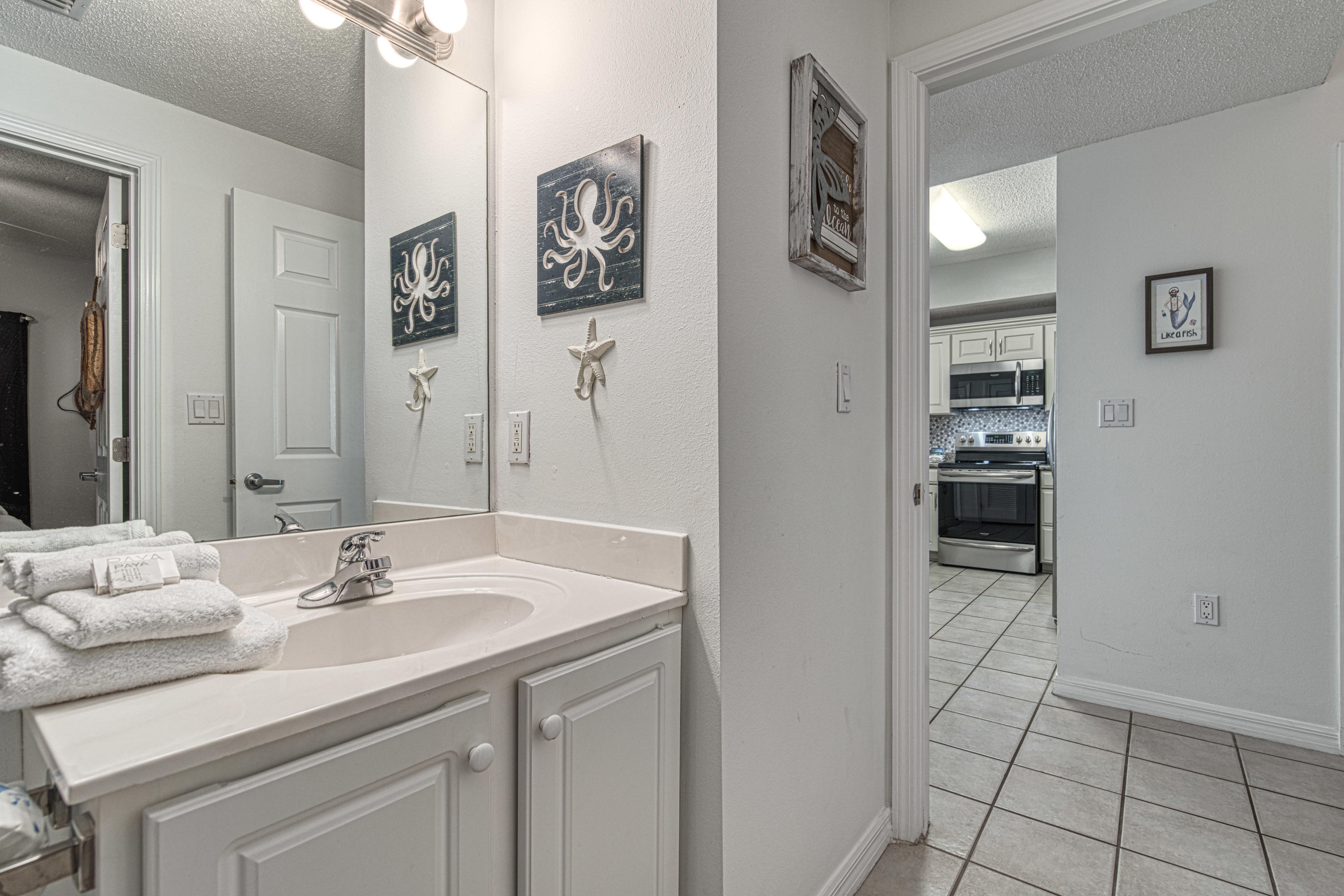 SUMMERWIND CONDOS - Residential