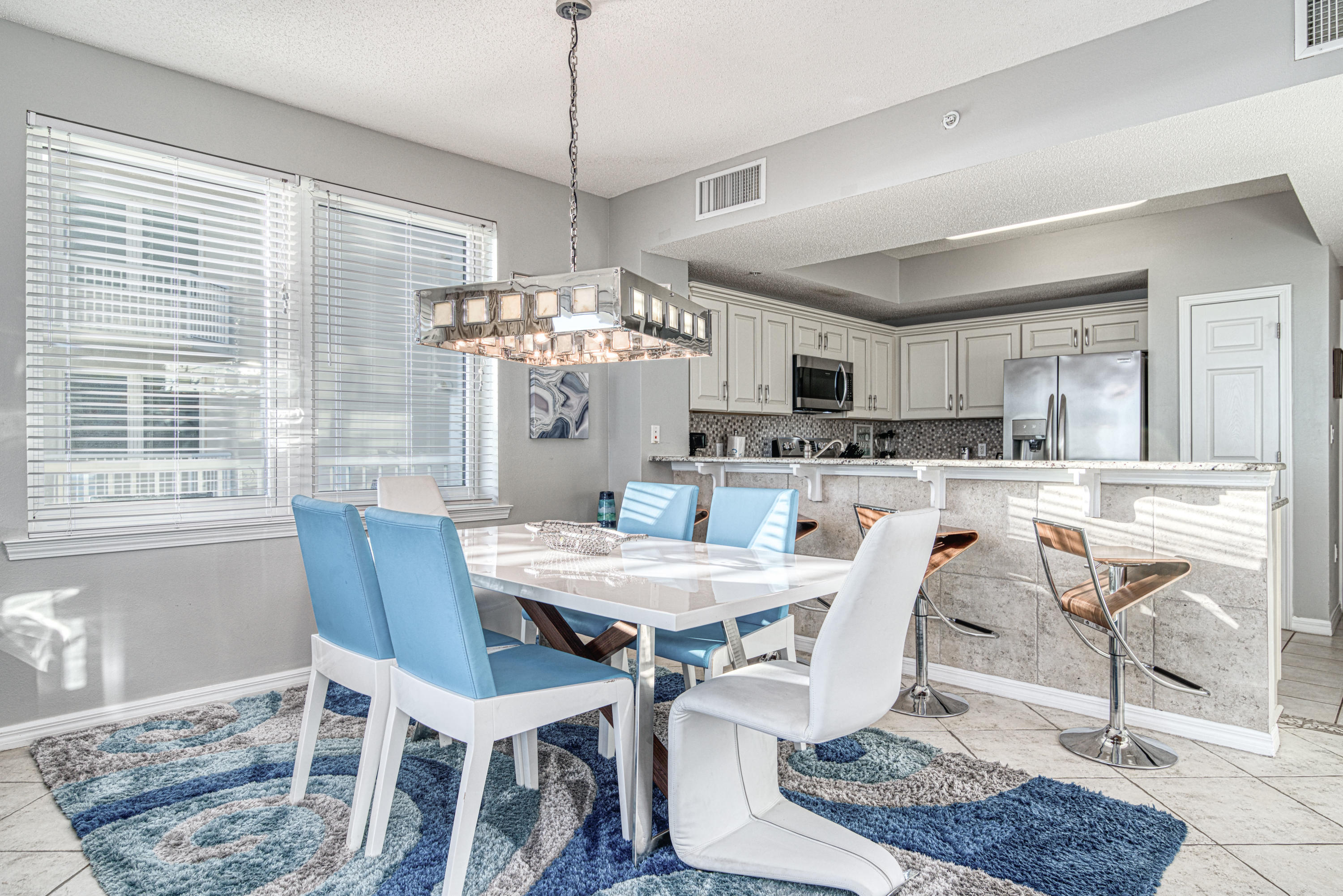 SUMMERWIND CONDOS - Residential