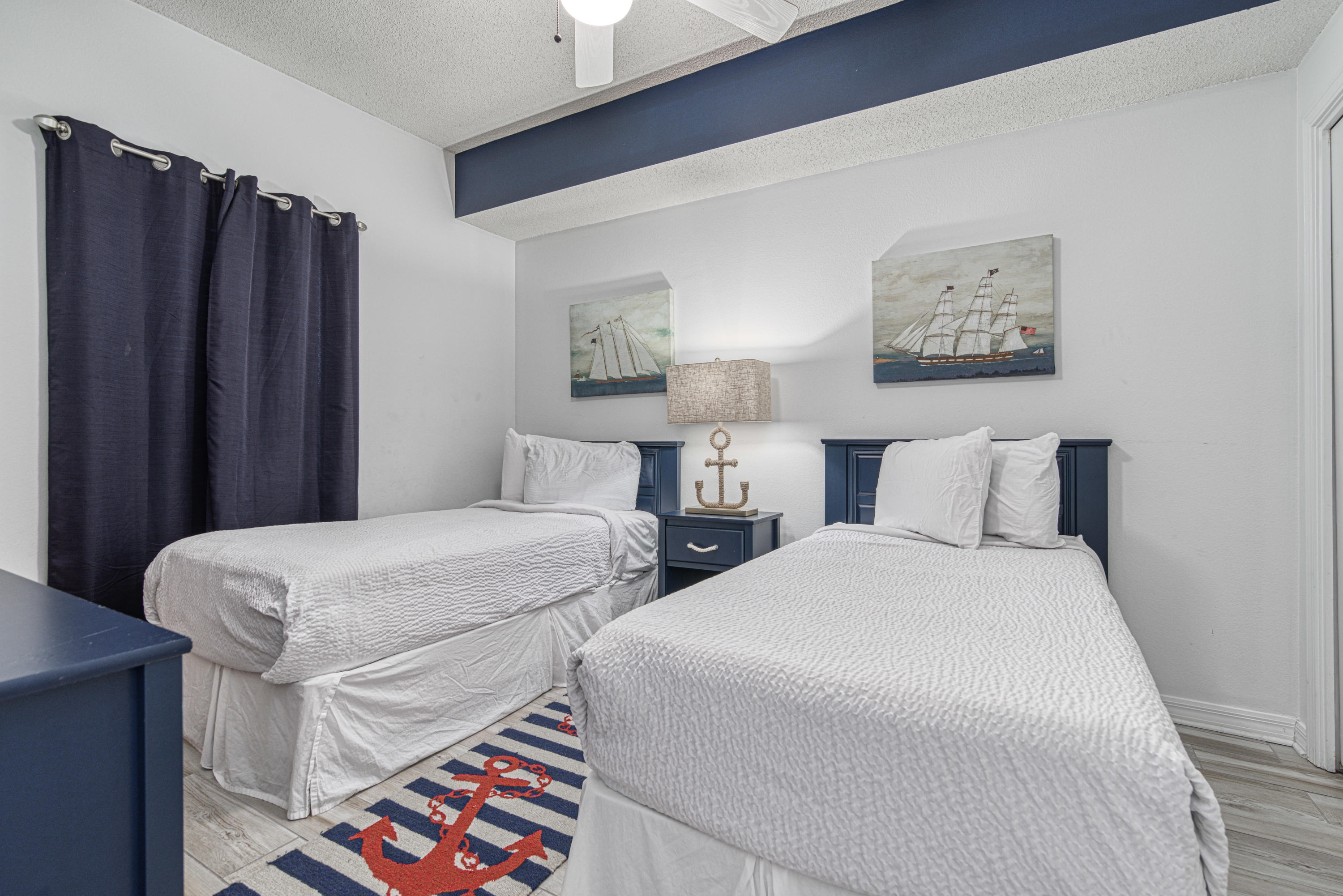 SUMMERWIND CONDOS - Residential