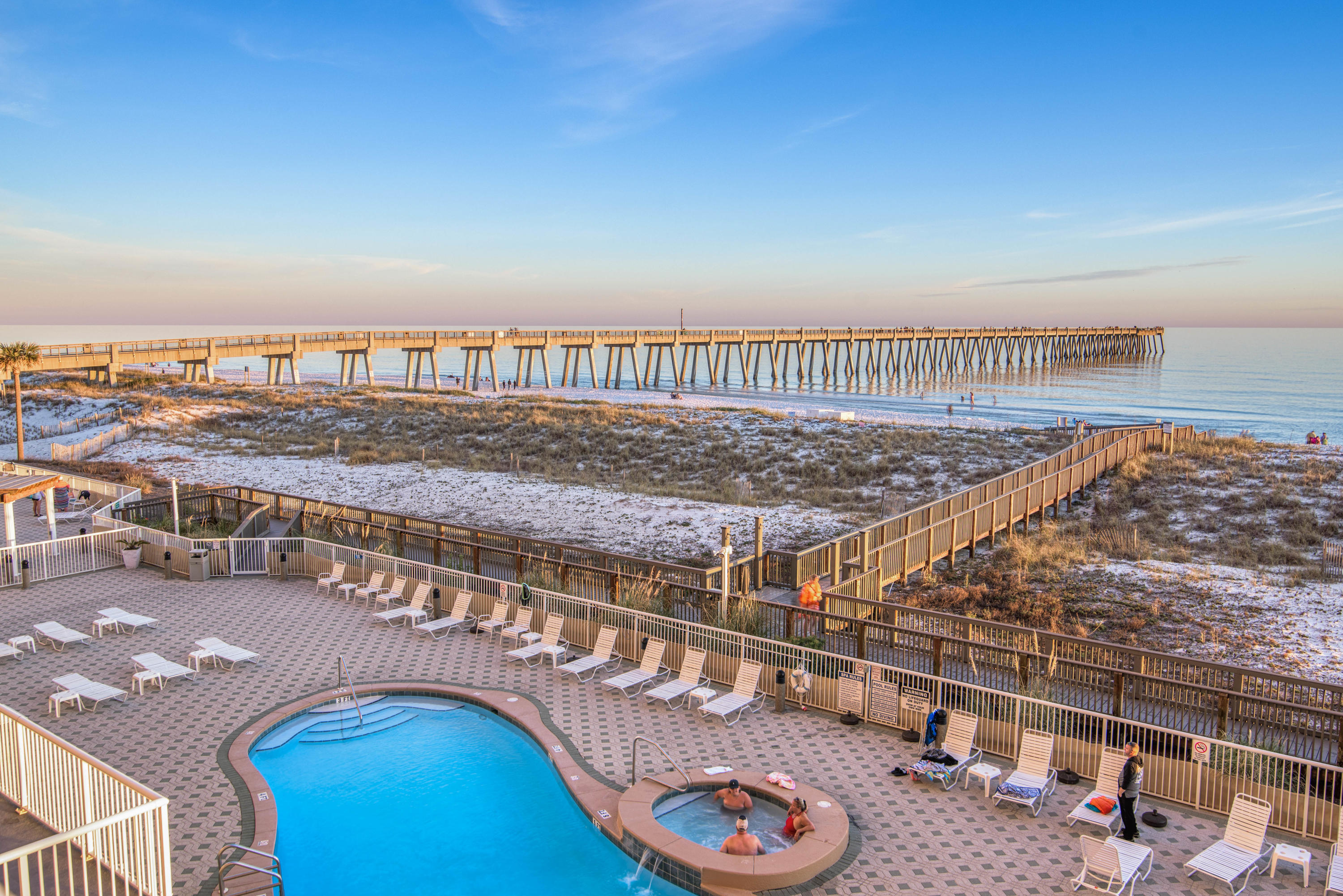 SUMMERWIND CONDOS - Residential