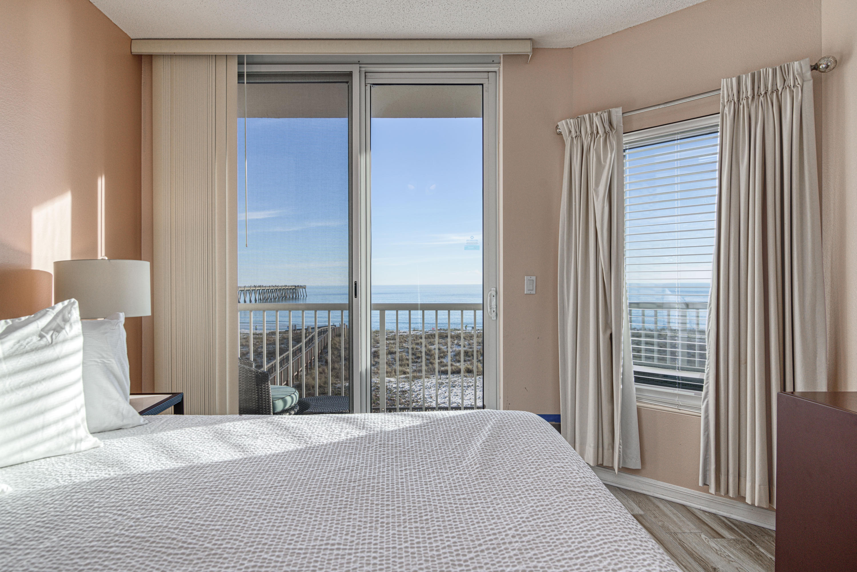 SUMMERWIND CONDOS - Residential