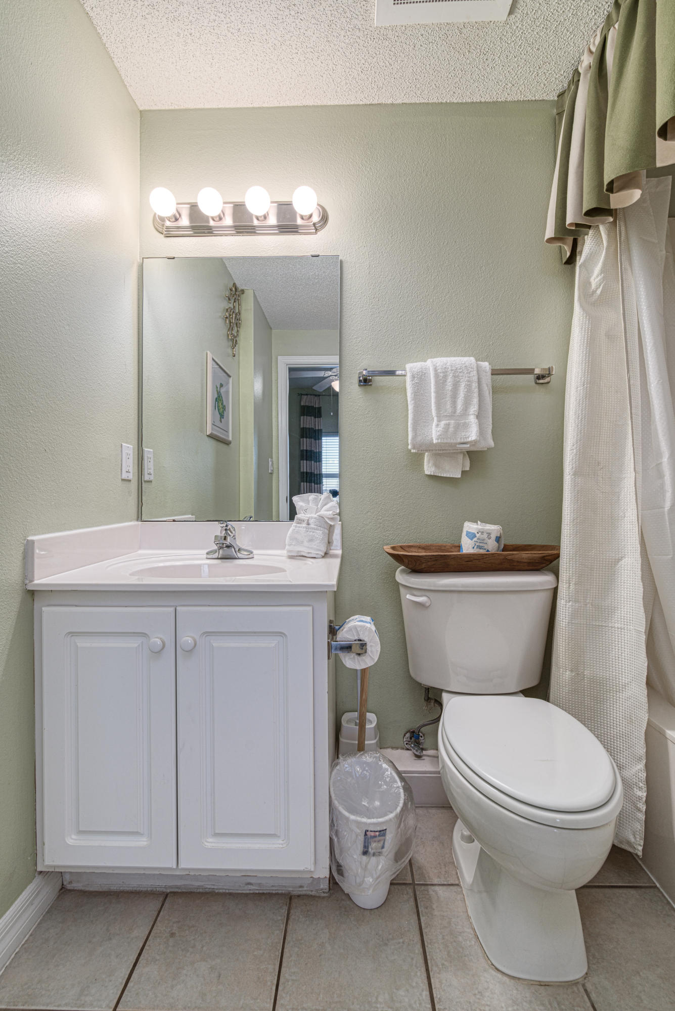 SUMMERWIND CONDOS - Residential