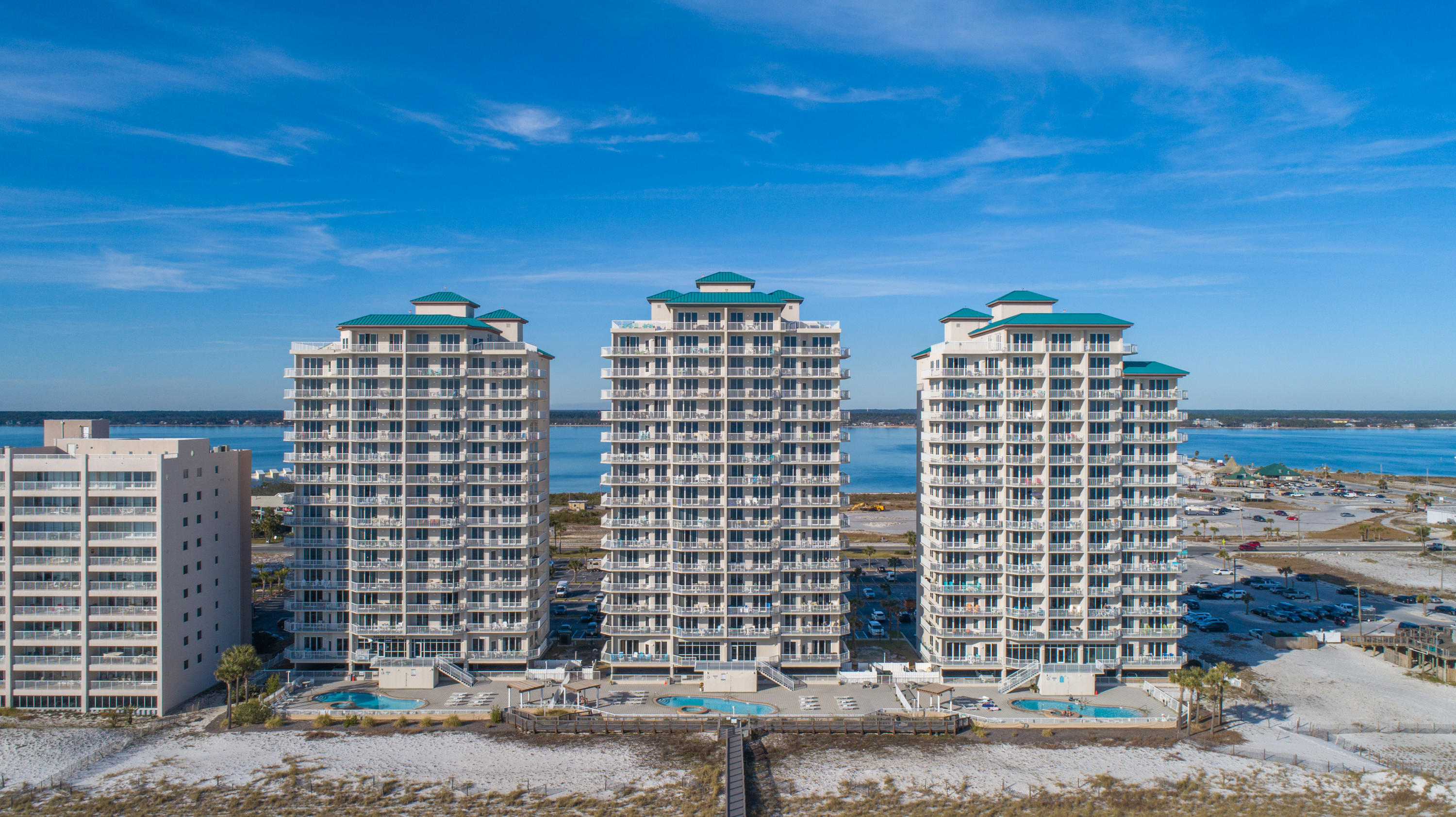 SUMMERWIND CONDOS - Residential