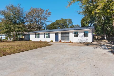 A home in Fort Walton Beach