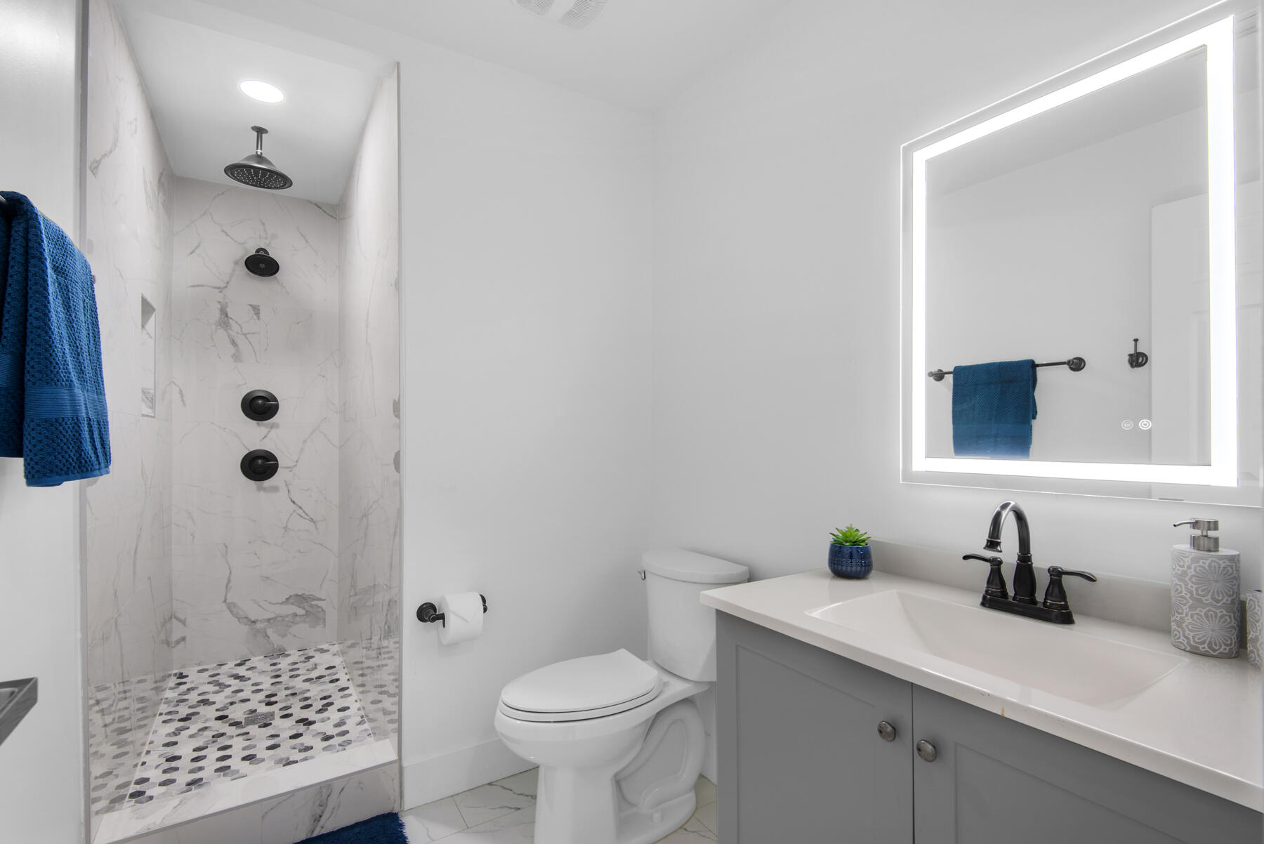 OAKLAND HEIGHTS - Residential